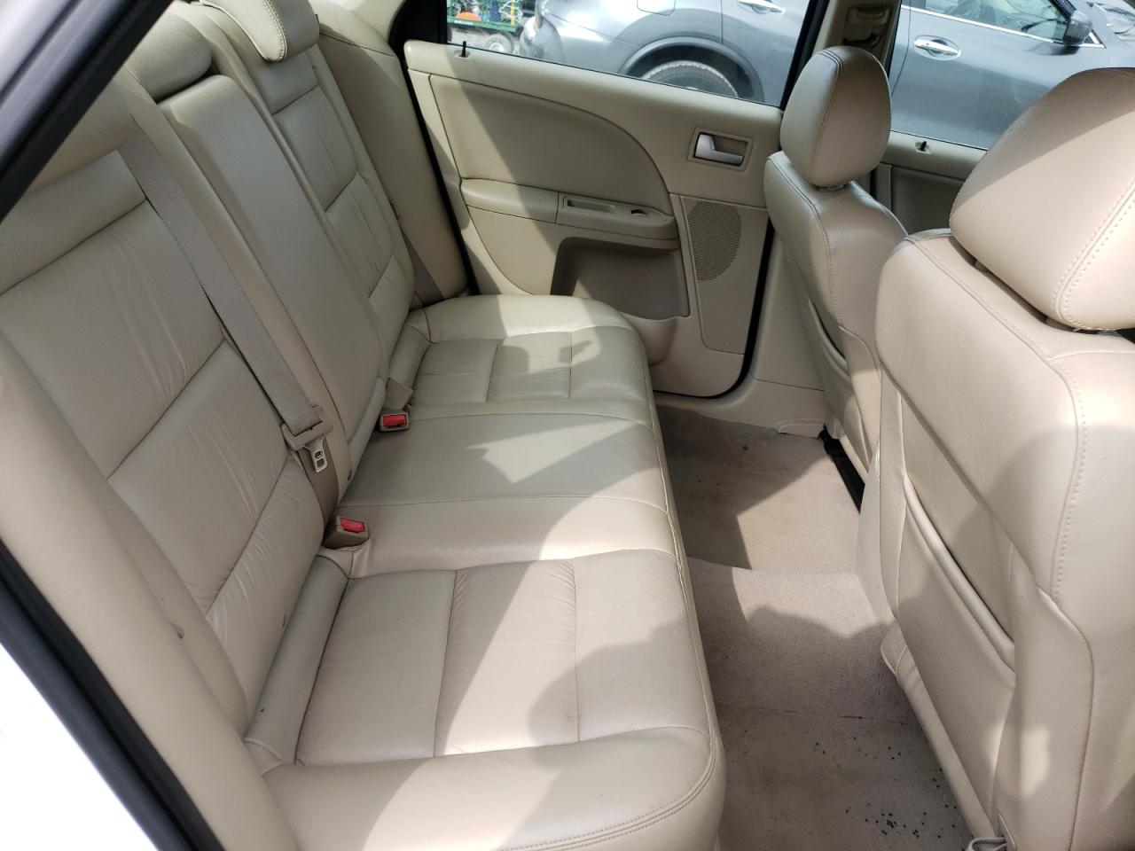 2005 Ford Five Hundred Limited VIN: 1FAHP28135G101402 Lot: 63120084