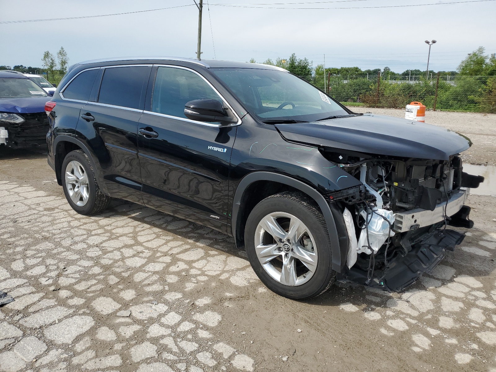 5TDDGRFH2KS065124 2019 Toyota Highlander Hybrid Limited
