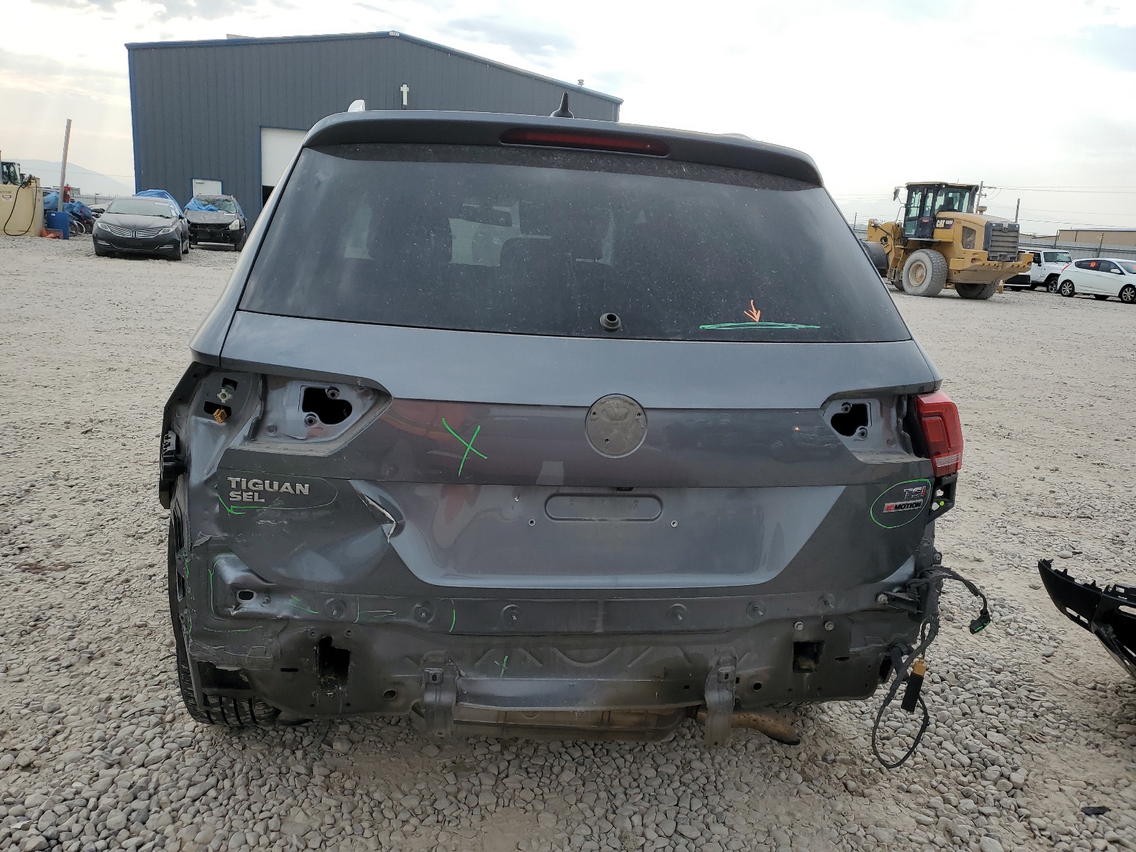 3VV2B7AX5JM027492 2018 Volkswagen Tiguan Se