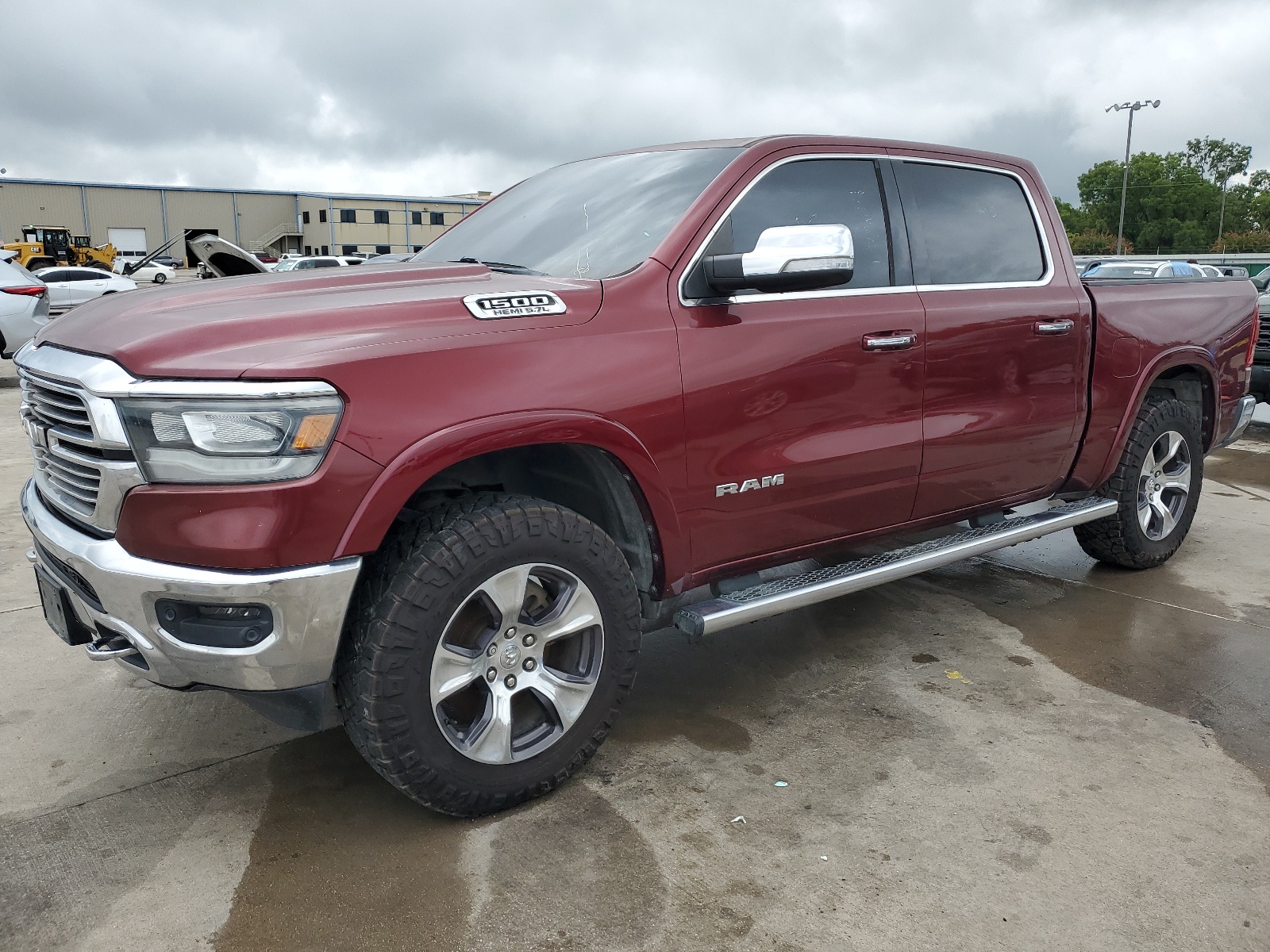 2019 Ram 1500 Laramie vin: 1C6SRFJT8KN521636