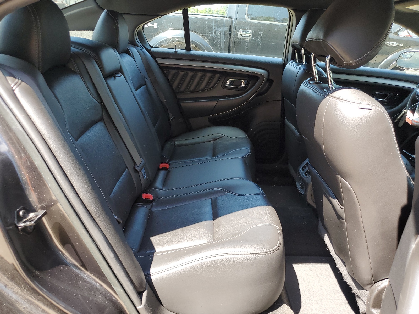 1FAHP2H83FG177376 2015 Ford Taurus Sel