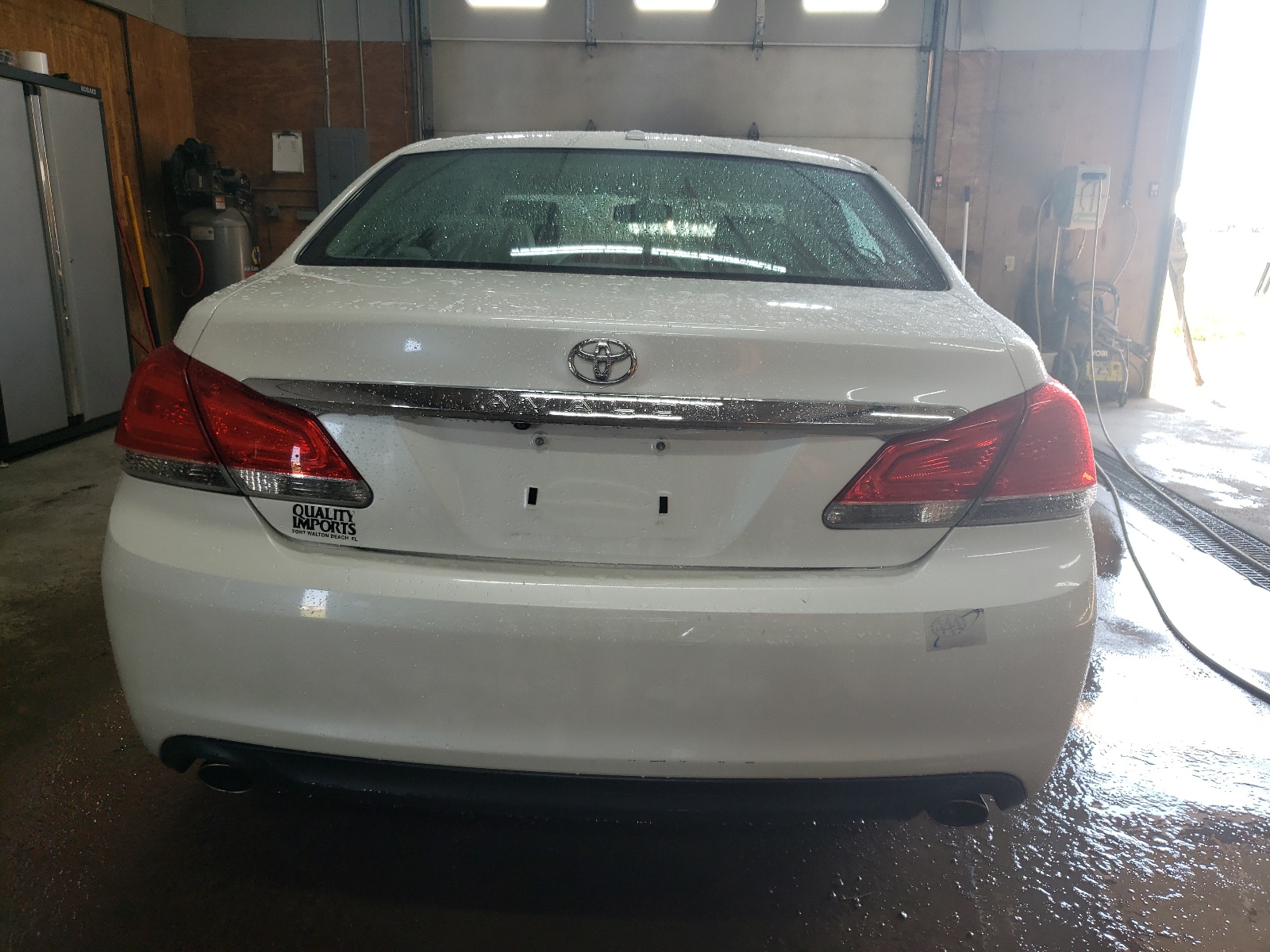 4T1BK3DBXBU377622 2011 Toyota Avalon Base