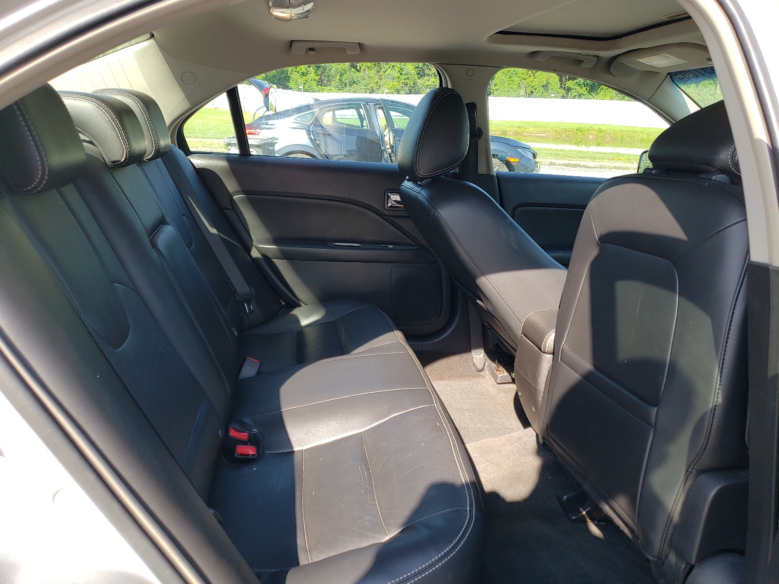 3FAHP0JG1AR401431 2010 Ford Fusion Sel