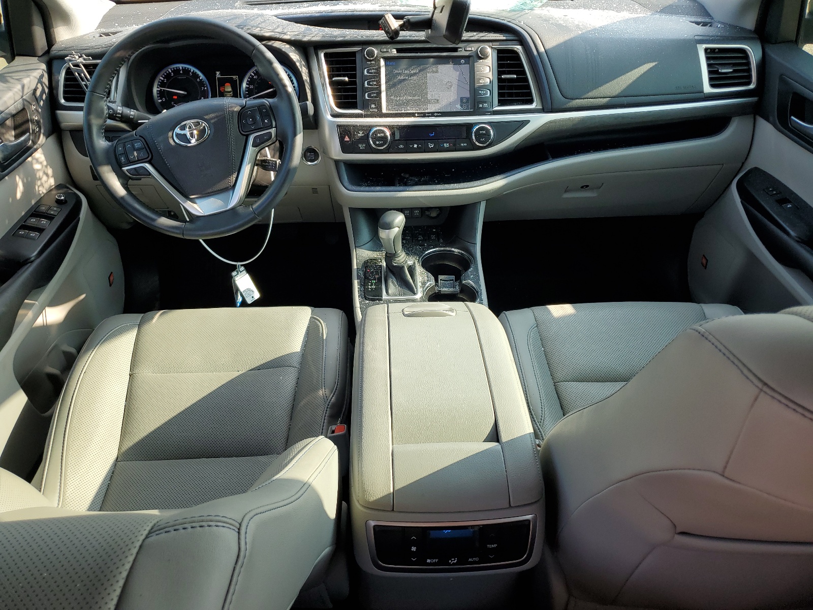 5TDDZRFH9KS978523 2019 Toyota Highlander Limited