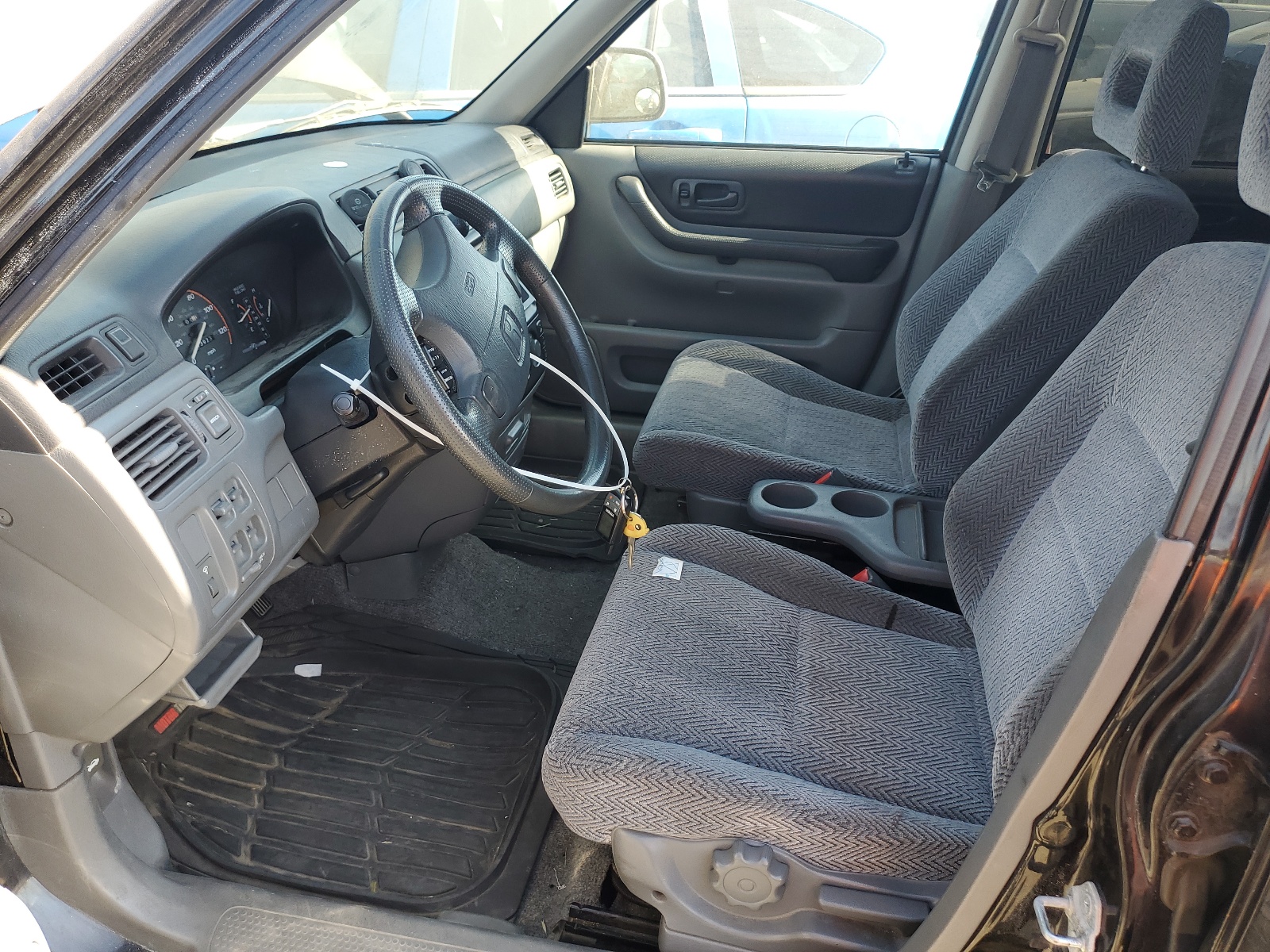 JHLRD1848VC024449 1997 Honda Cr-V Lx