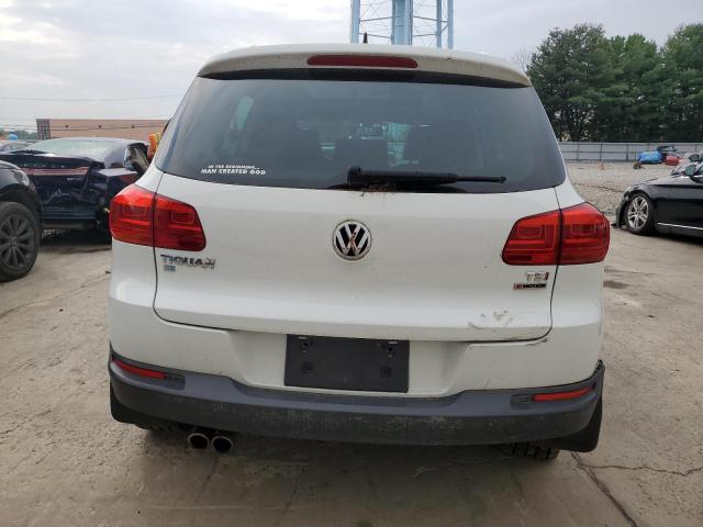  VOLKSWAGEN TIGUAN 2016 Білий