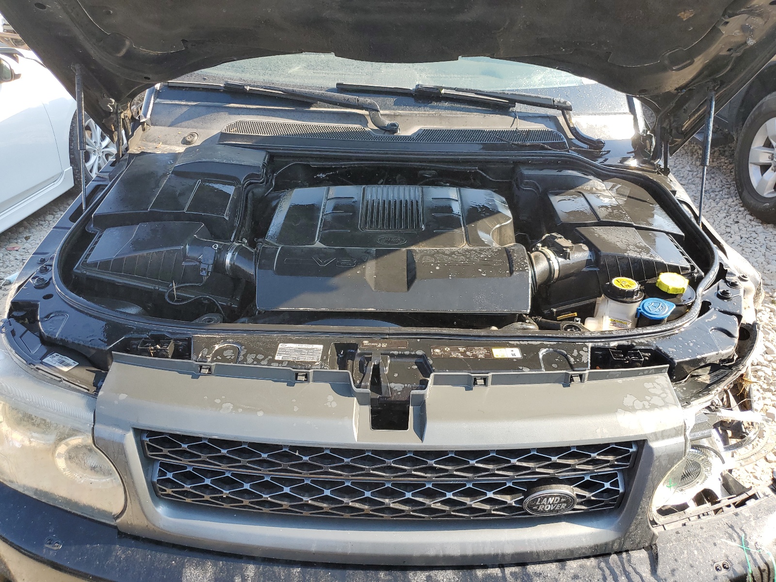 SALSK2D4XBA265445 2011 Land Rover Range Rover Sport Lux