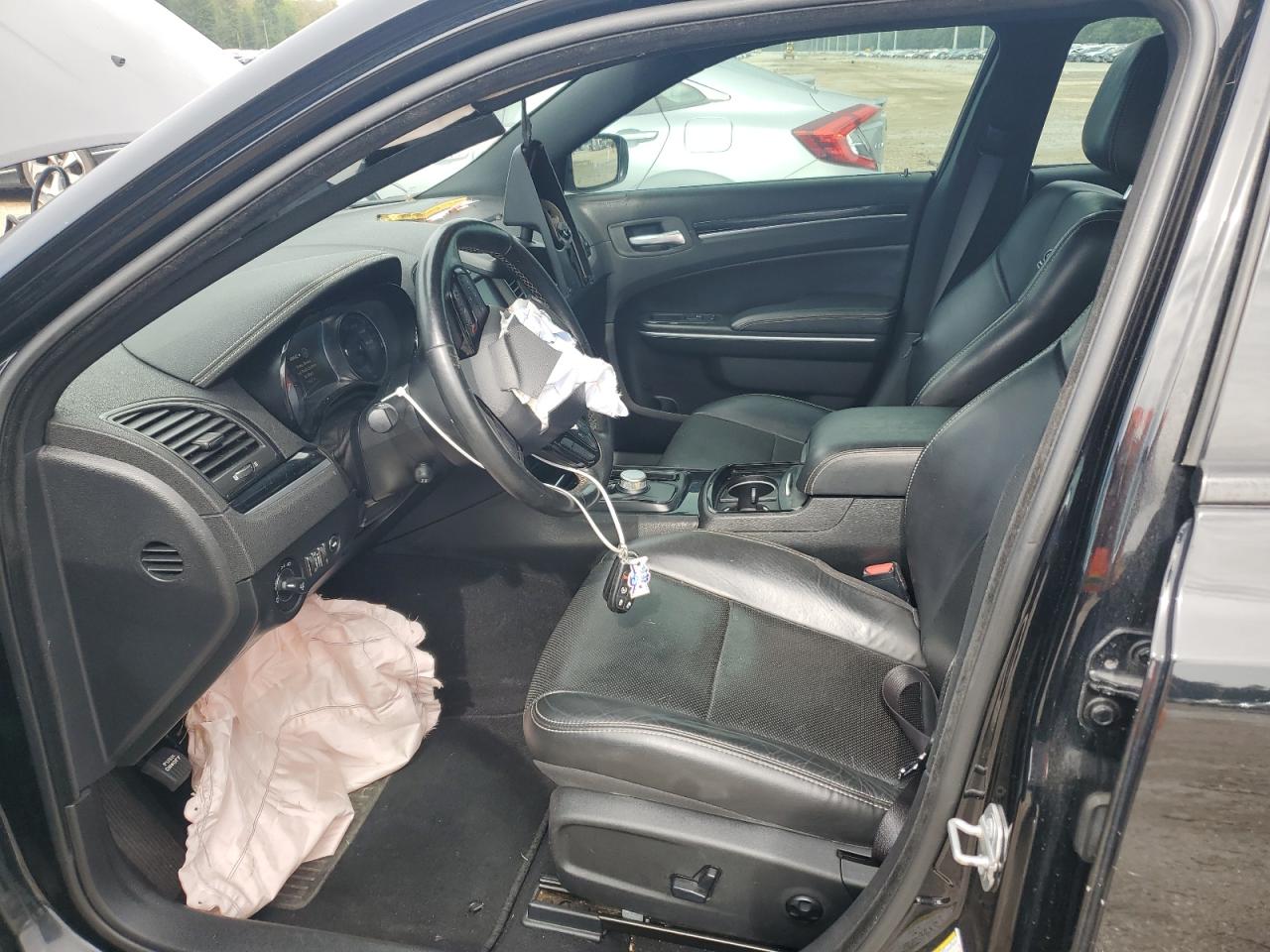 2019 Chrysler 300 S VIN: 2C3CCABTXKH623498 Lot: 64998814