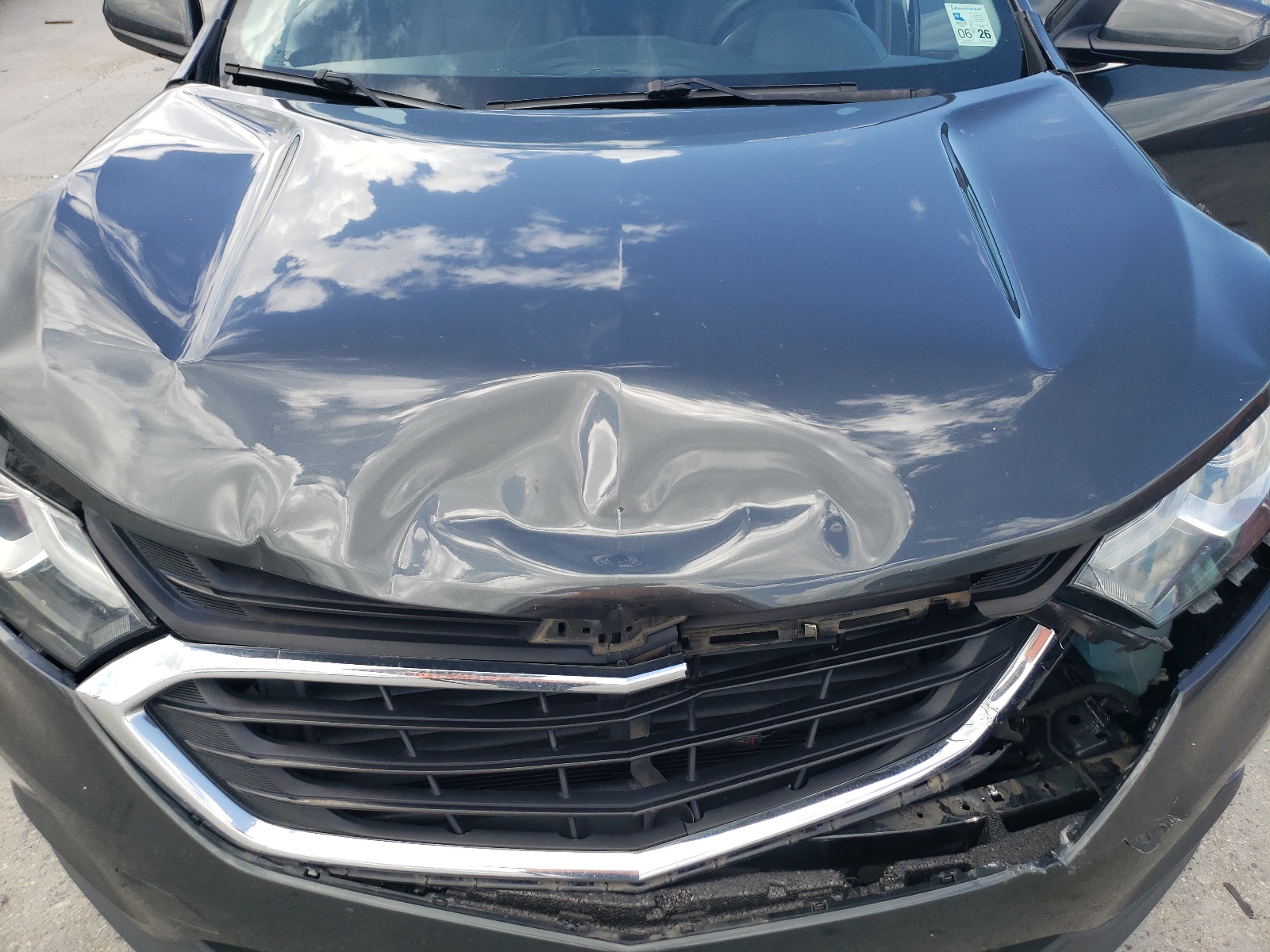 2GNAXJEVXJ6229067 2018 Chevrolet Equinox Lt