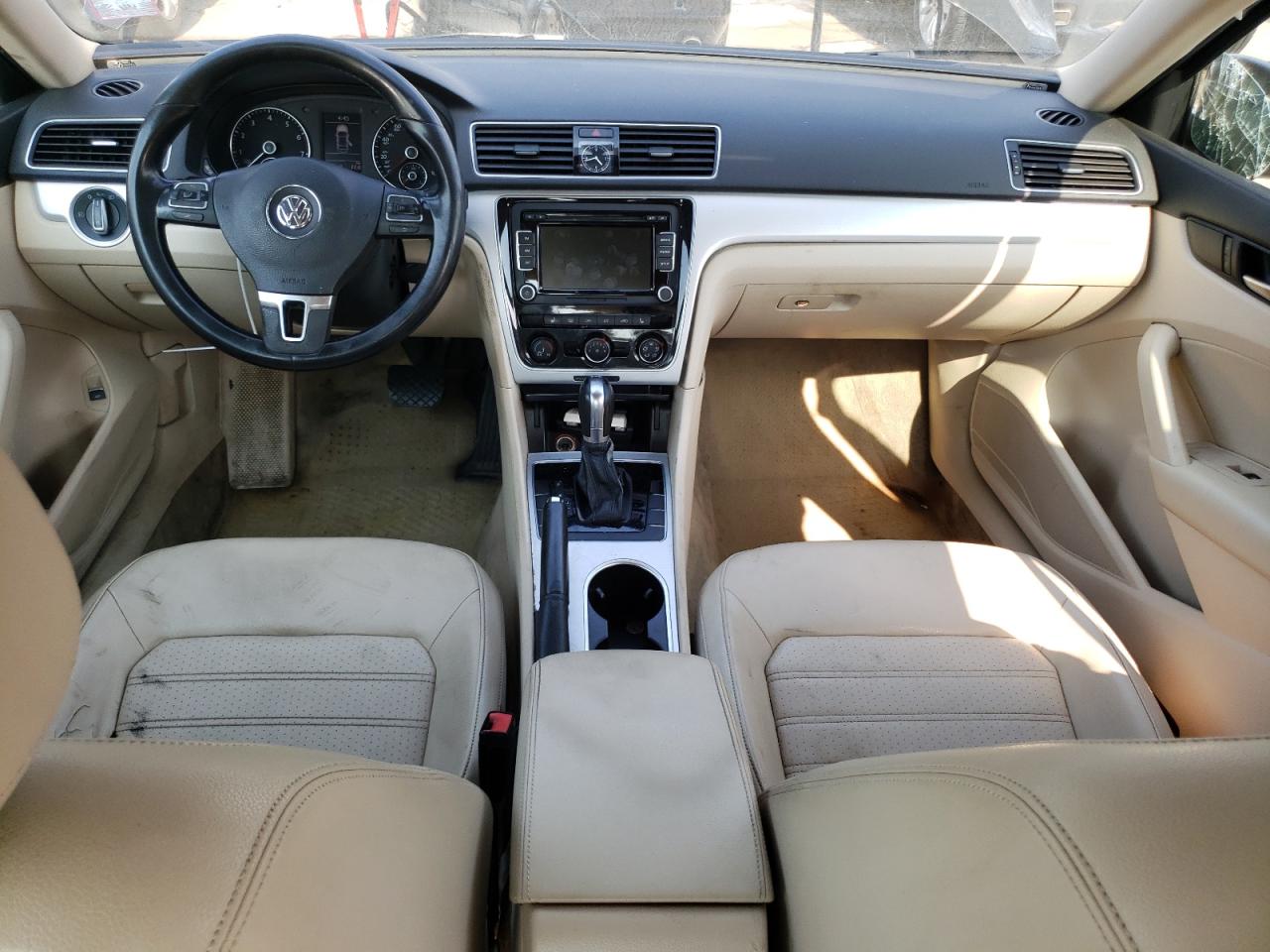 2013 Volkswagen Passat Se VIN: 1VWBM7A37DC136898 Lot: 63333344