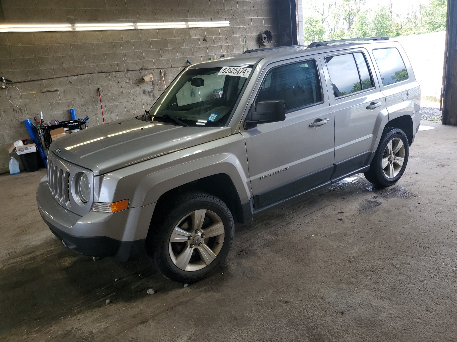 2016 Jeep Patriot Latitude vin: 1C4NJRFB5GD616635