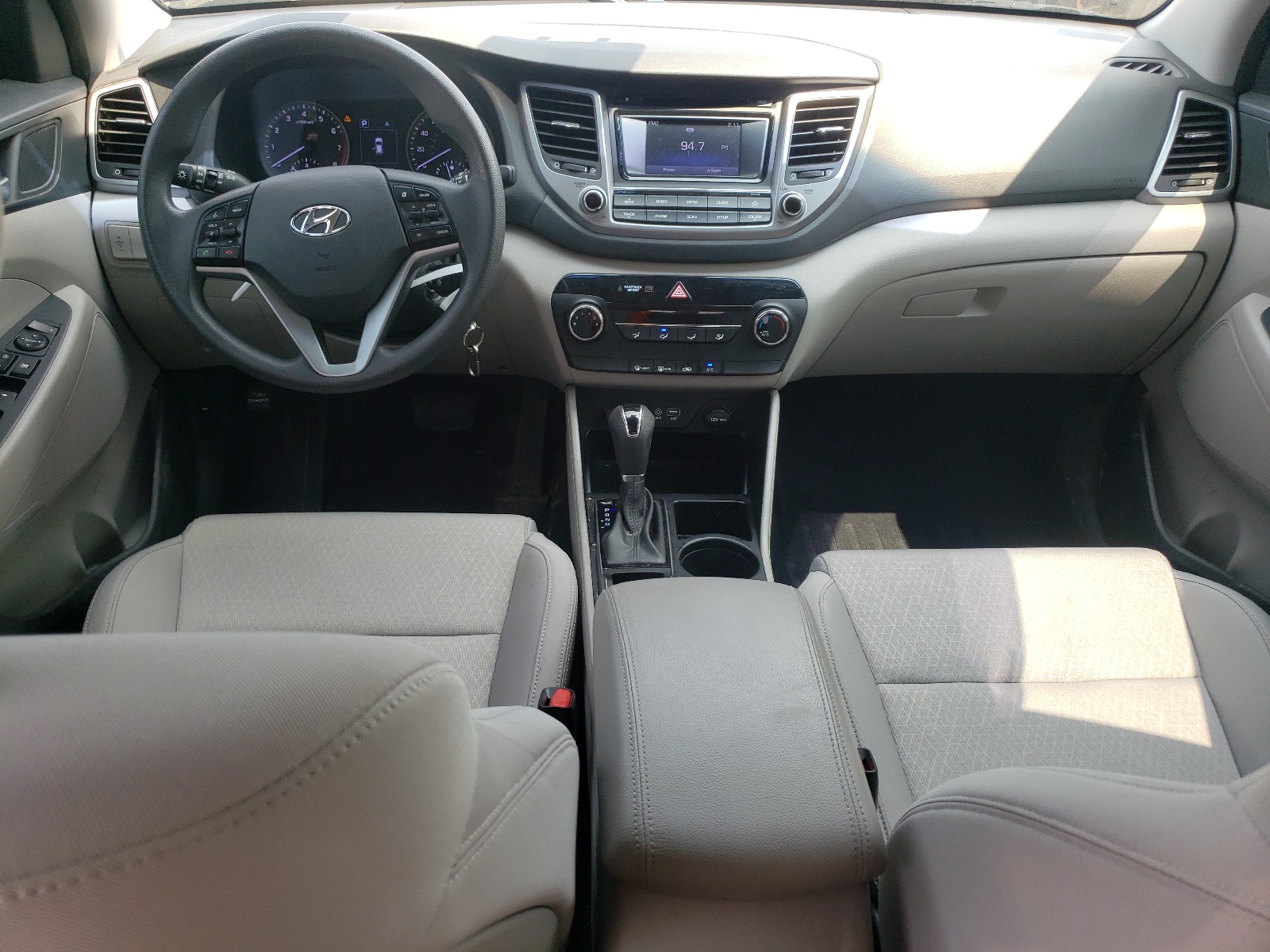 KM8J33A41HU408876 2017 Hyundai Tucson Limited