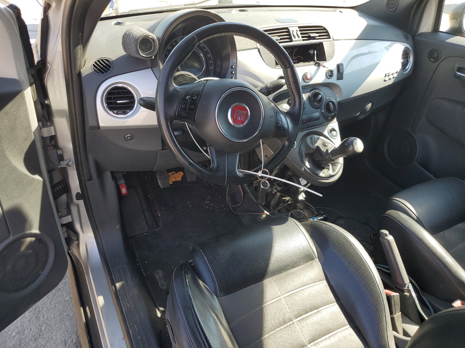 3C3CFFHH1DT627618 2013 Fiat 500 Sport