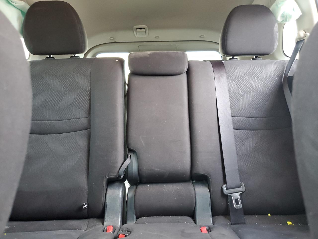 2015 Nissan Rogue S VIN: KNMAT2MT0FP551637 Lot: 64716434