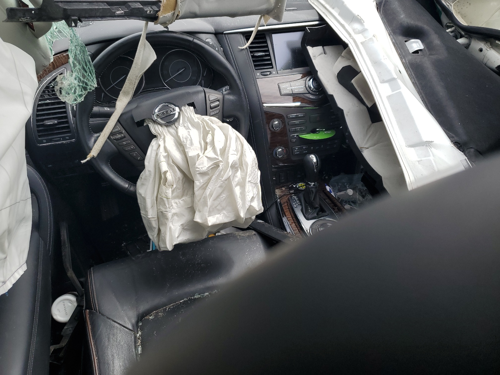 JN8AY2ND3K9088775 2019 Nissan Armada Sv