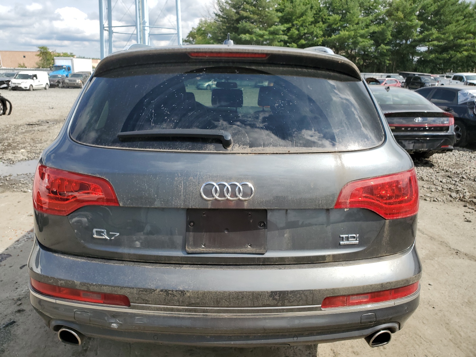 WA1LMAFE7ED020945 2014 Audi Q7 Premium Plus