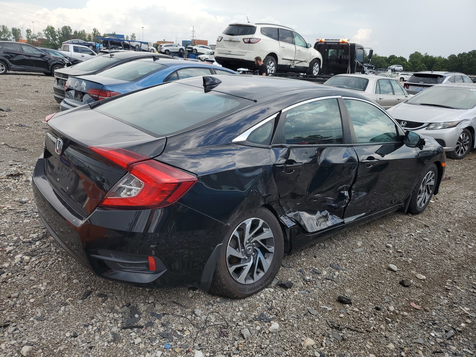 2017 Honda Civic Ex vin: 19XFC2F73HE081807