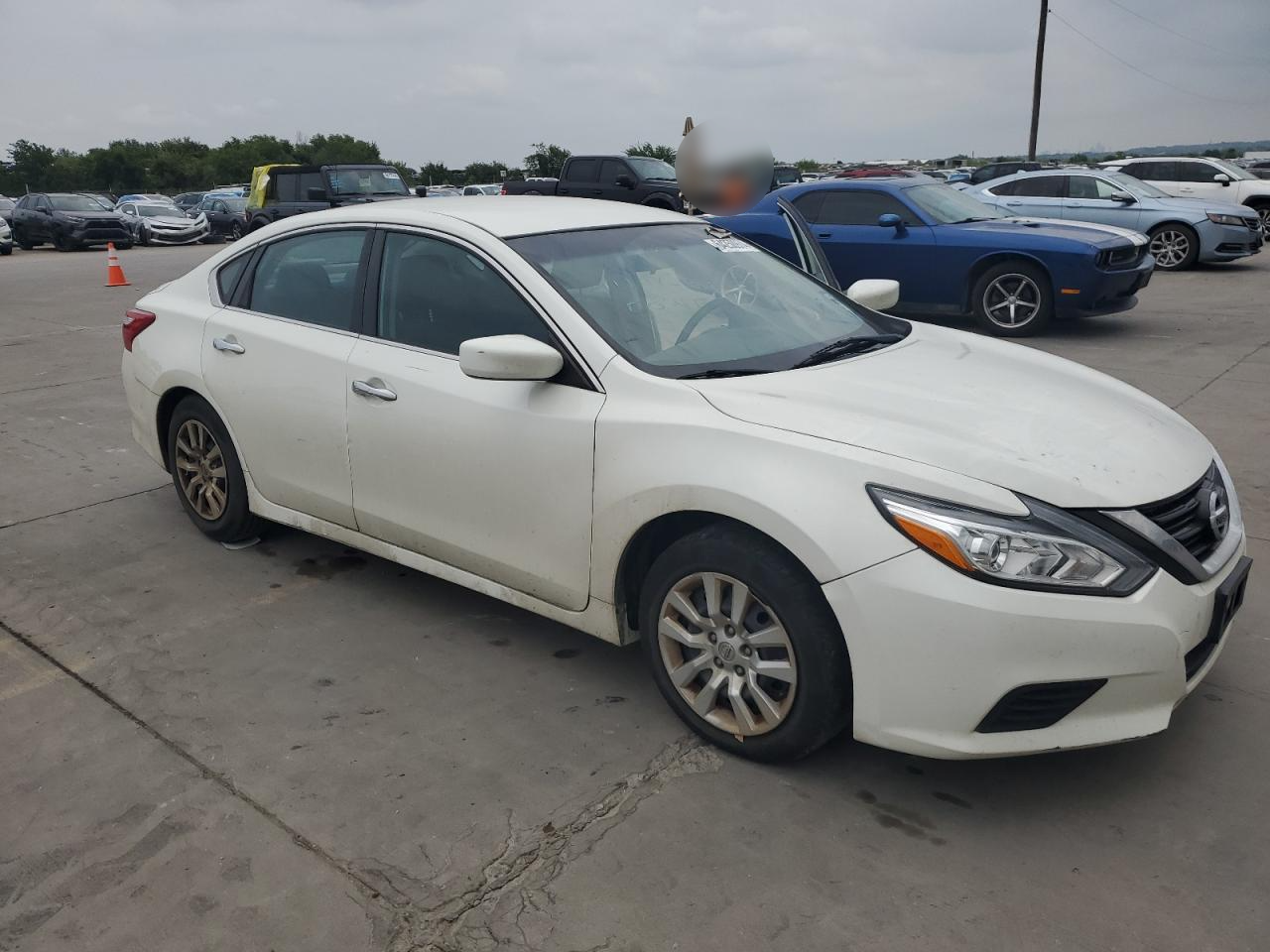 2017 Nissan Altima 2.5 vin: 1N4AL3AP9HN317885