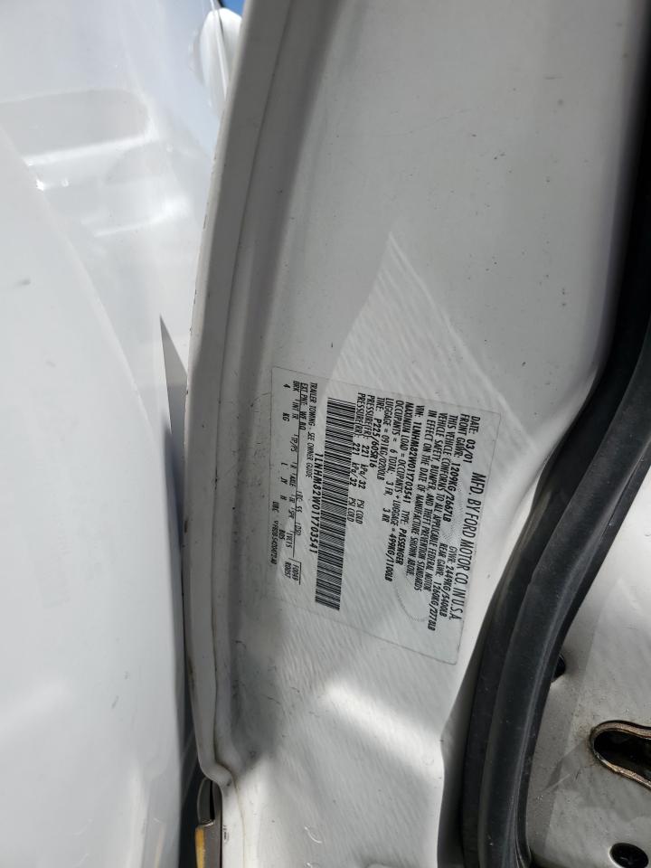 2001 Lincoln Town Car Signature VIN: 1LNHM82W01Y703541 Lot: 64949974