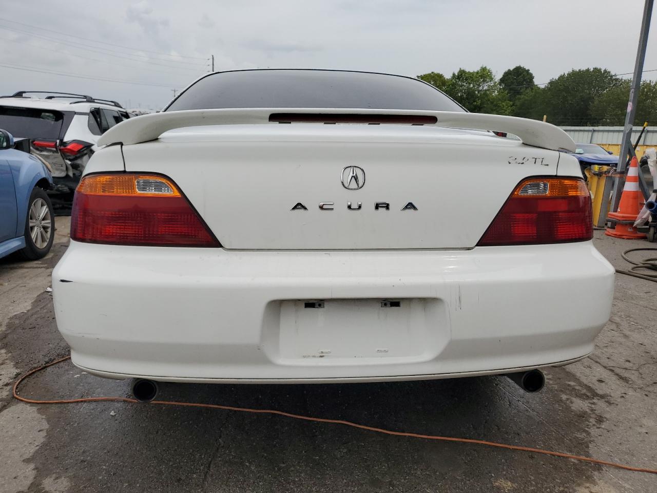 2001 Acura 3.2Tl VIN: 19UUA56661A018359 Lot: 61105434