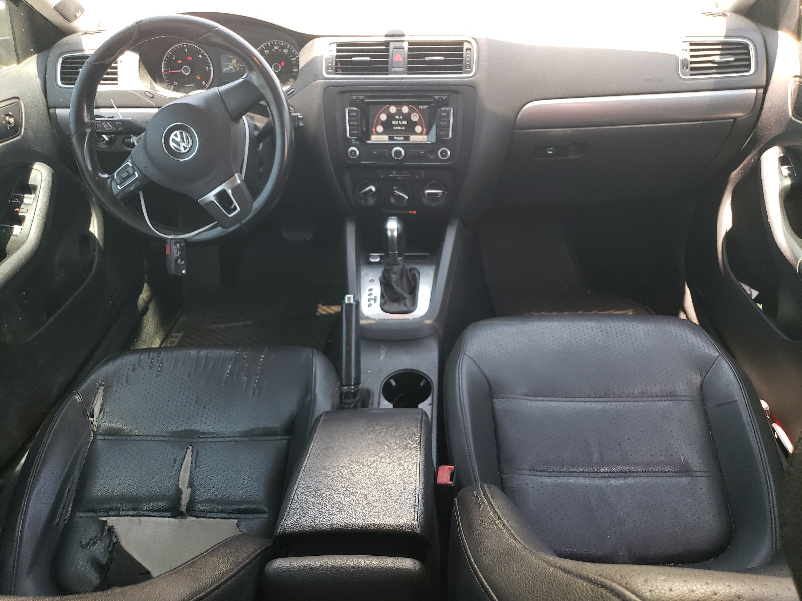 2014 Volkswagen Jetta Tdi vin: 3VWLL7AJ7EM224825