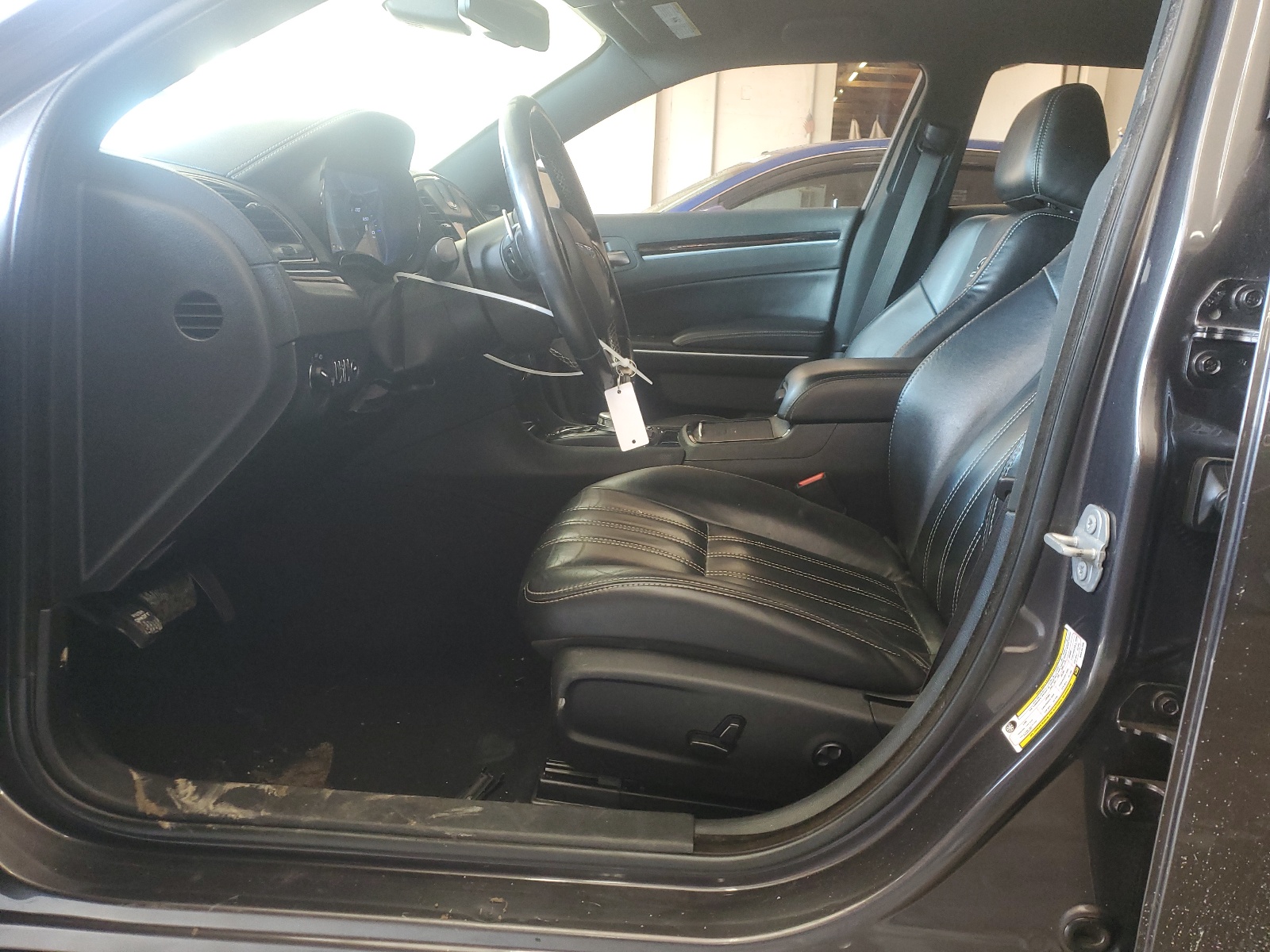 2C3CCABG2KH515766 2019 Chrysler 300 S