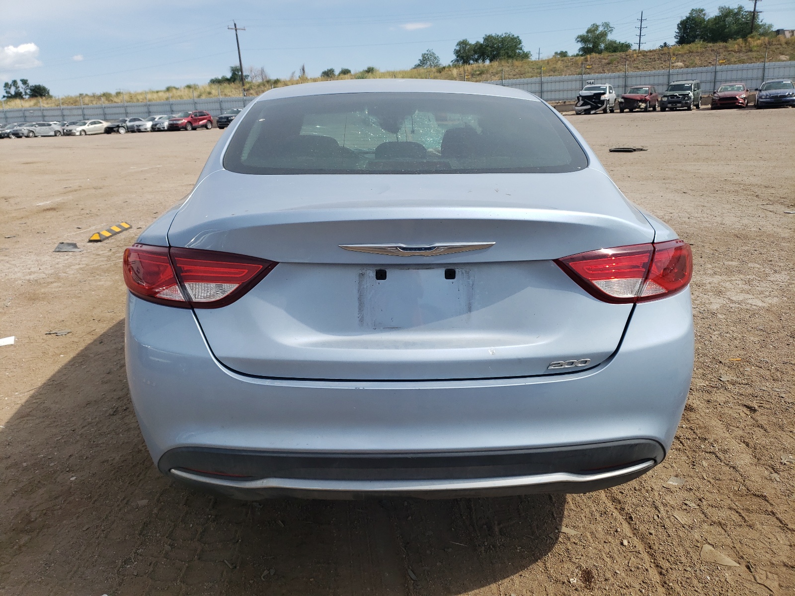 1C3CCCAB2FN693675 2015 Chrysler 200 Limited