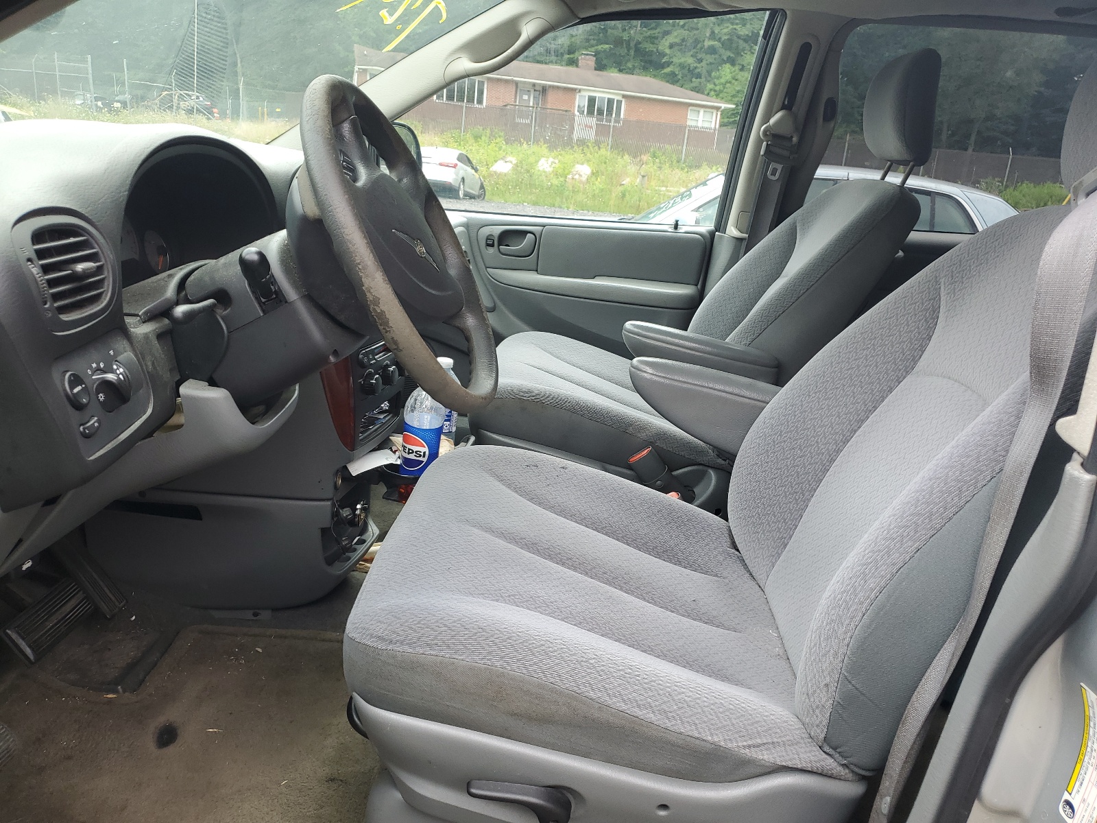 2A4GP44R26R704266 2006 Chrysler Town & Country Lx