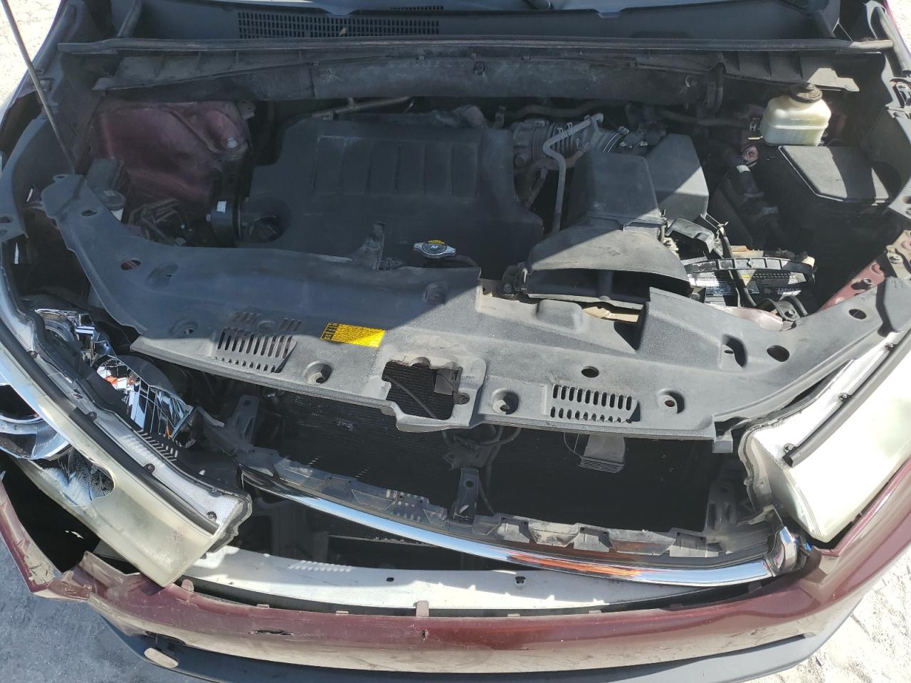 2016 Toyota Highlander Xle VIN: 5TDKKRFH4GS142475 Lot: 64811684