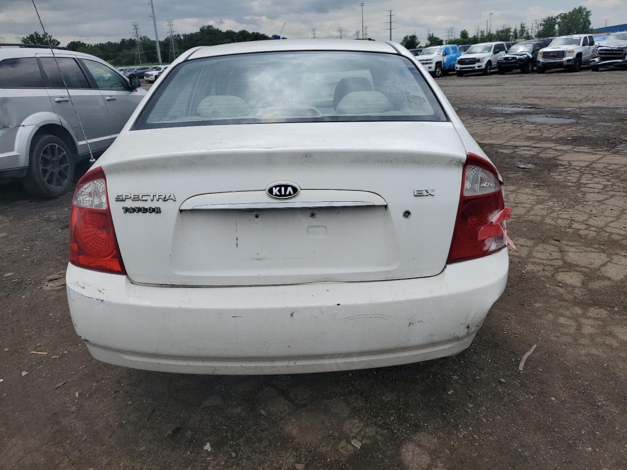 2006 Kia Spectra Lx VIN: KNAFE121065291096 Lot: 65343624