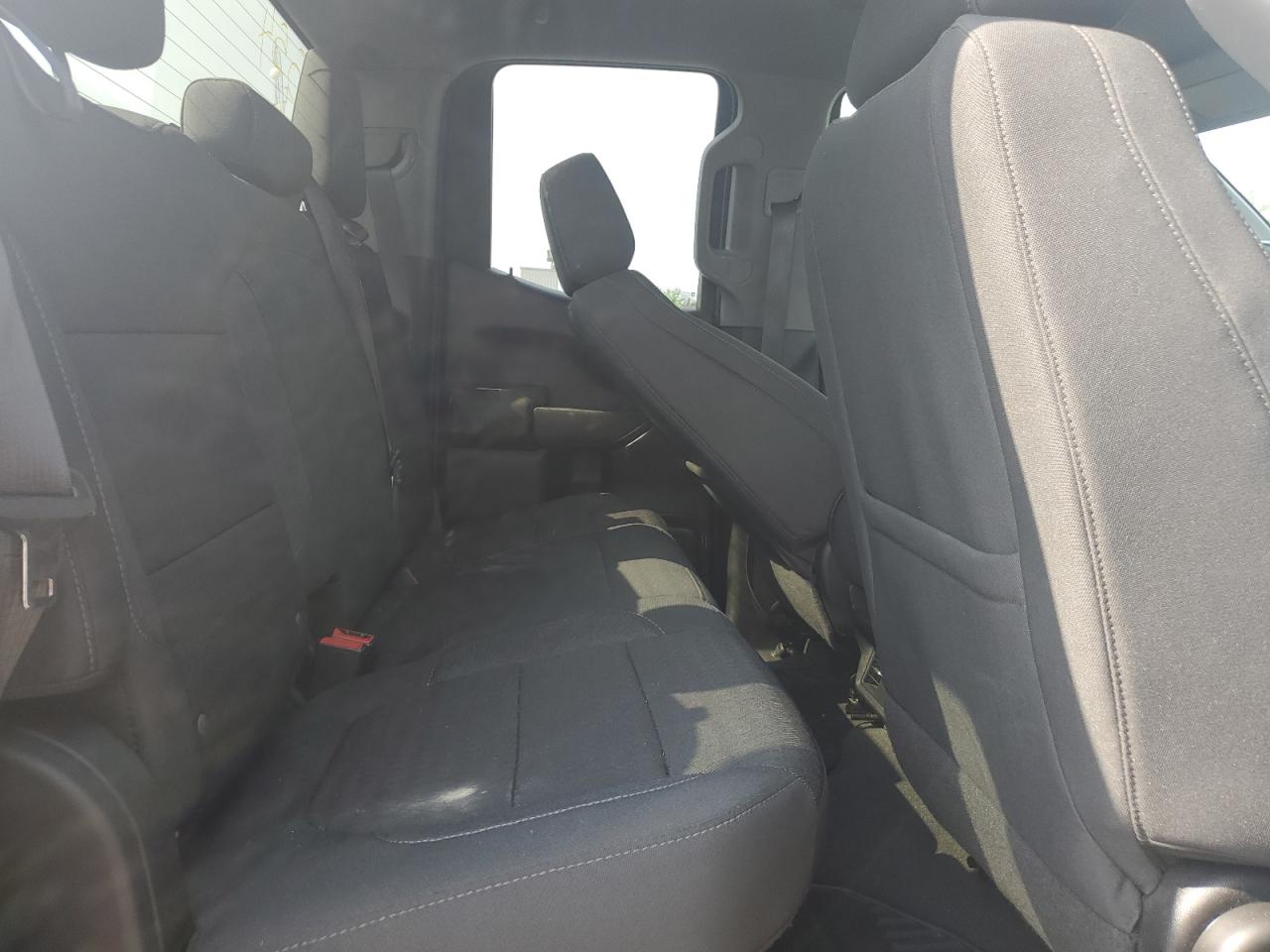 2021 Chevrolet Silverado K1500 Lt VIN: 1GCRYDED8MZ169526 Lot: 63249484