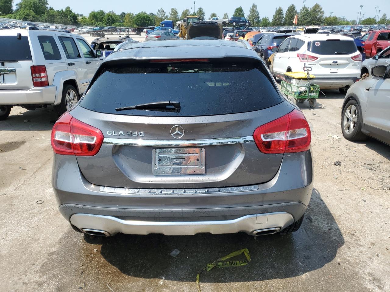 WDCTG4EB7JJ437770 2018 Mercedes-Benz Gla 250