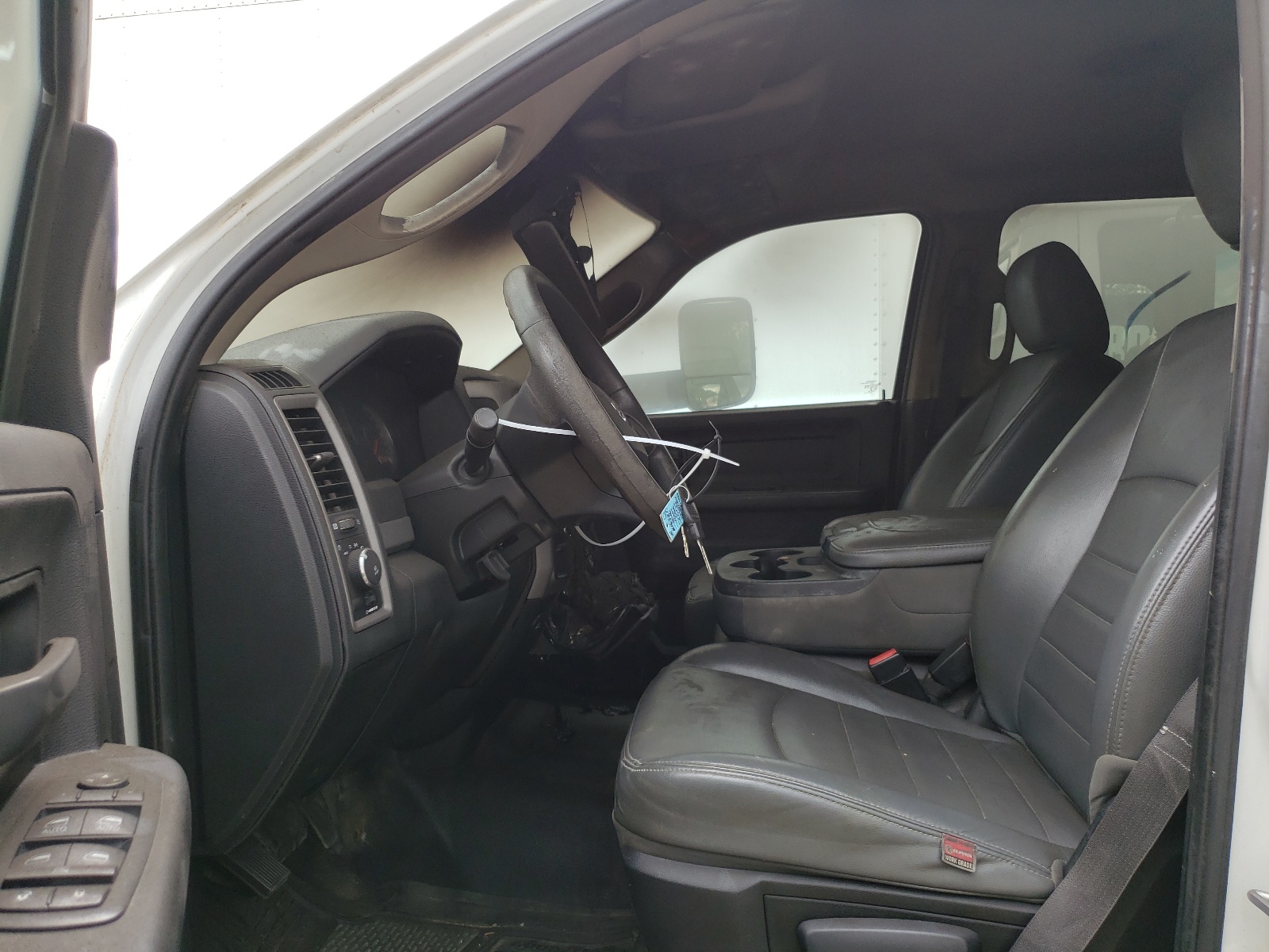 3C7WRNEL6GG351701 2016 Ram 5500