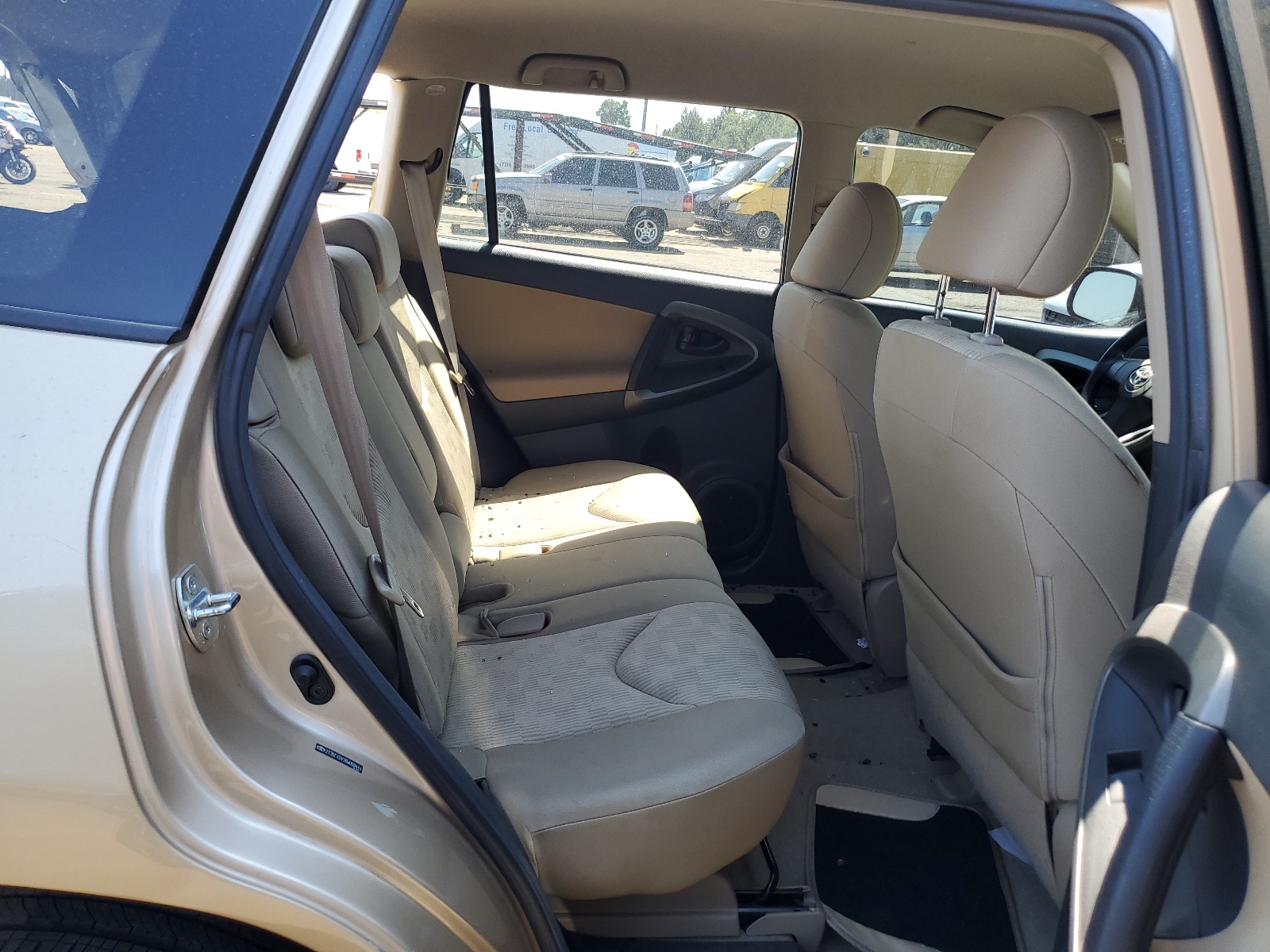 2T3BF4DV3BW098444 2011 Toyota Rav4