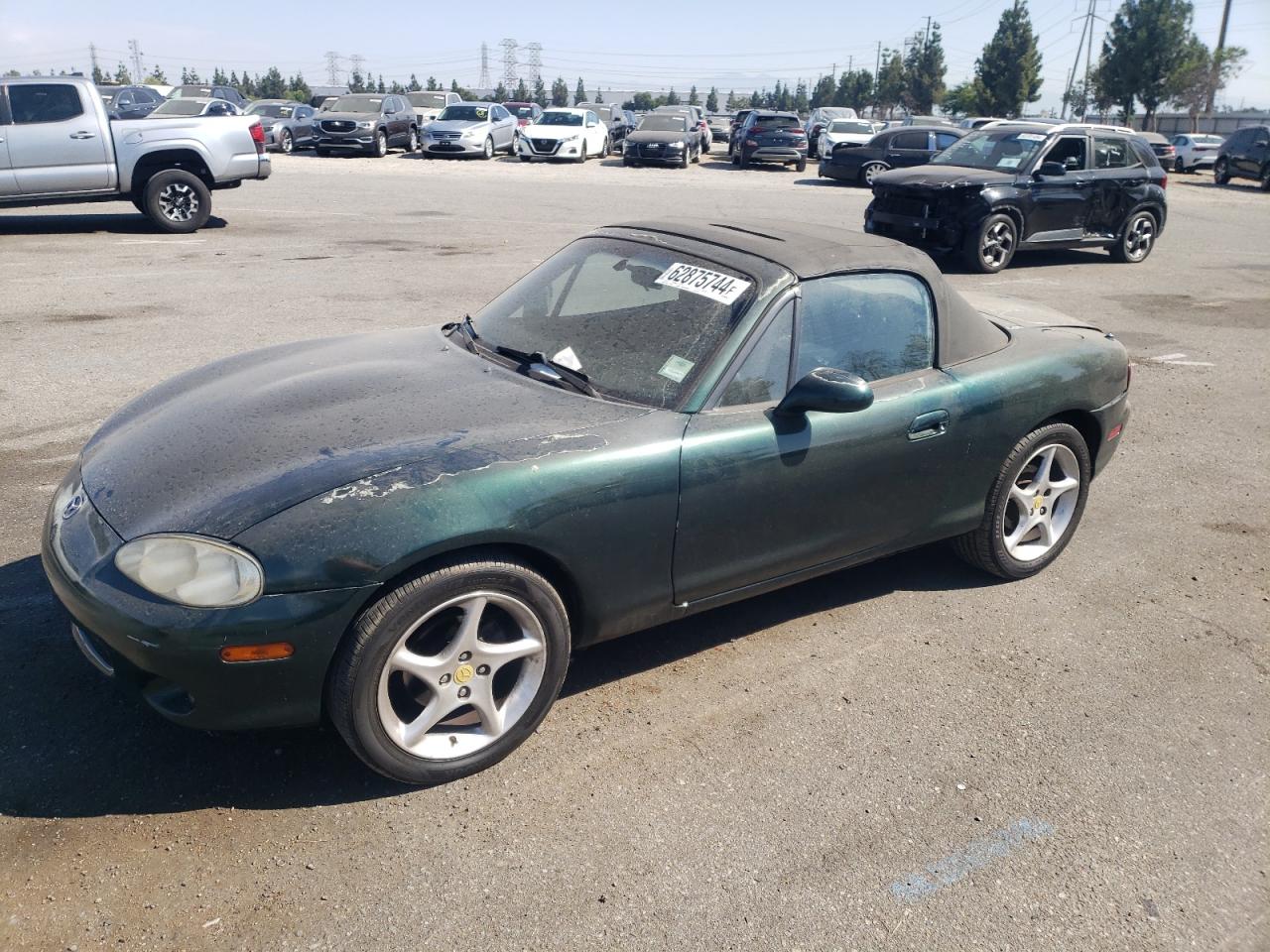 2001 Mazda Mx-5 Miata Base VIN: JM1NB353410206217 Lot: 62875744