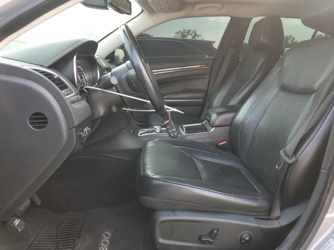 2017 Chrysler 300C VIN: 2C3CCAEG7HH564353 Lot: 64169214