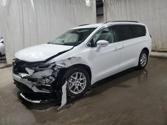 2022 Chrysler Pacifica Touring L for Sale in Central Square, NY - Front End