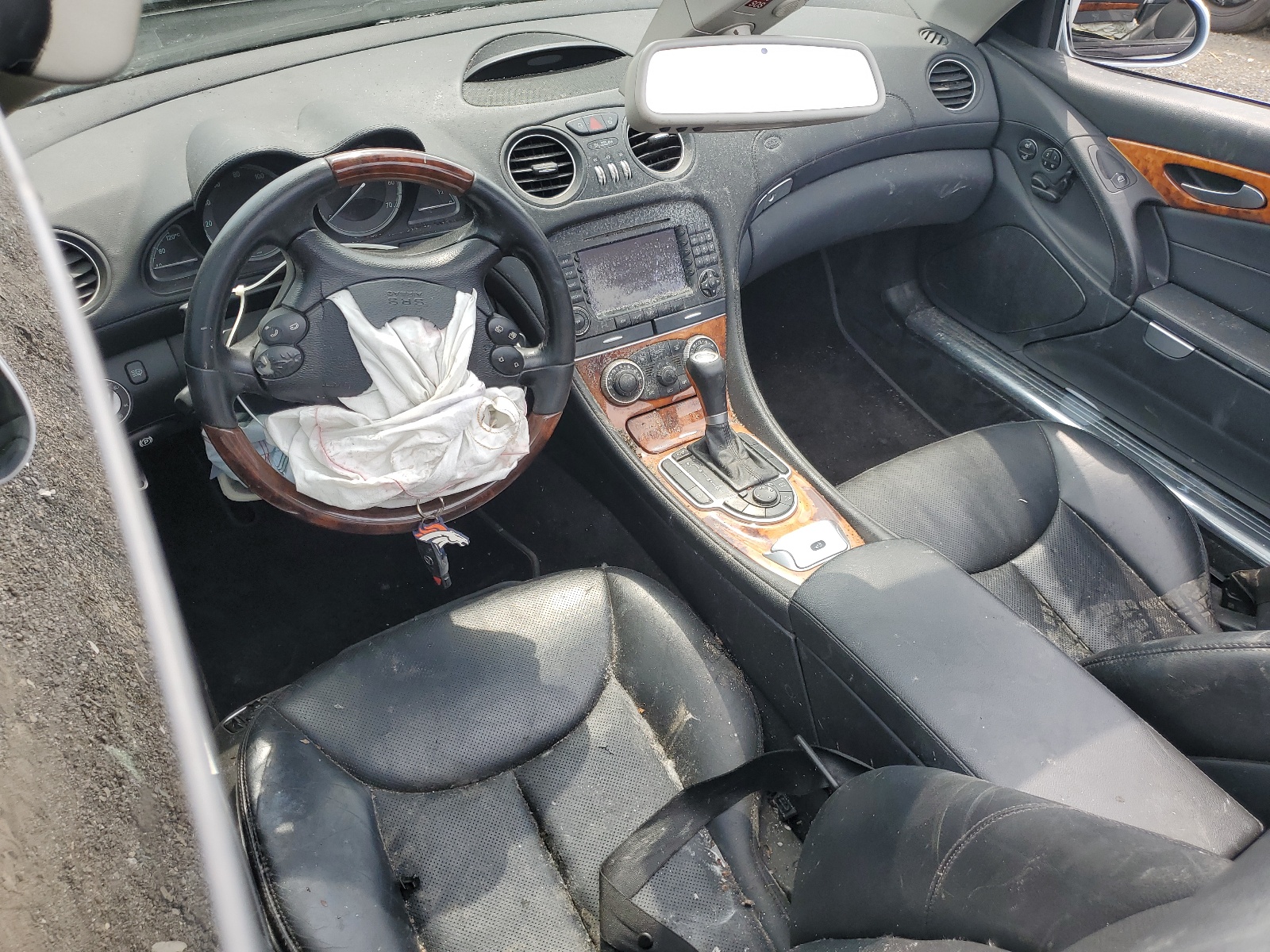 WDBSK71F07F135404 2007 Mercedes-Benz Sl 550