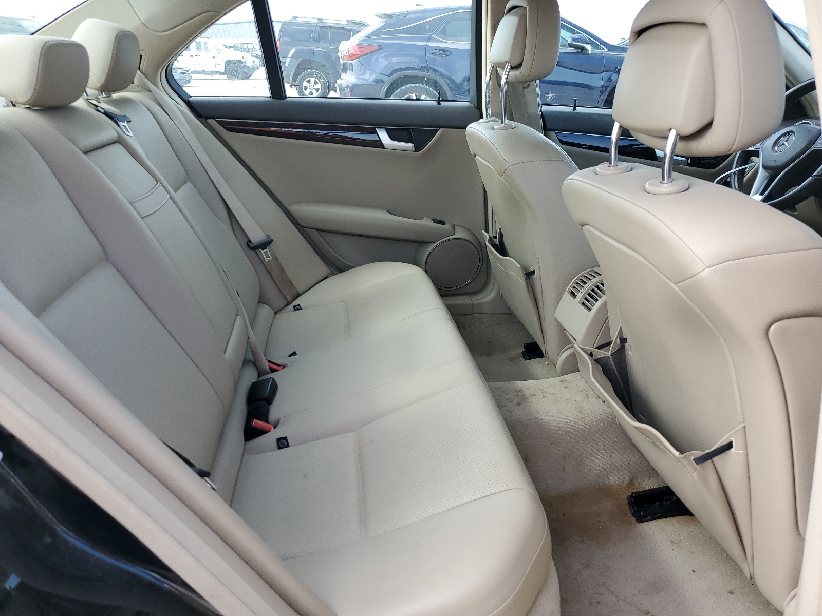 WDDGF4HB3DR299632 2013 Mercedes-Benz C 250