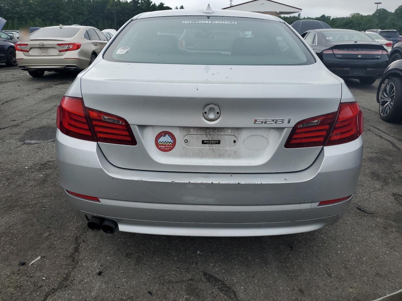 2012 BMW 528 Xi VIN: WBAXH5C50CDW03889 Lot: 61908584