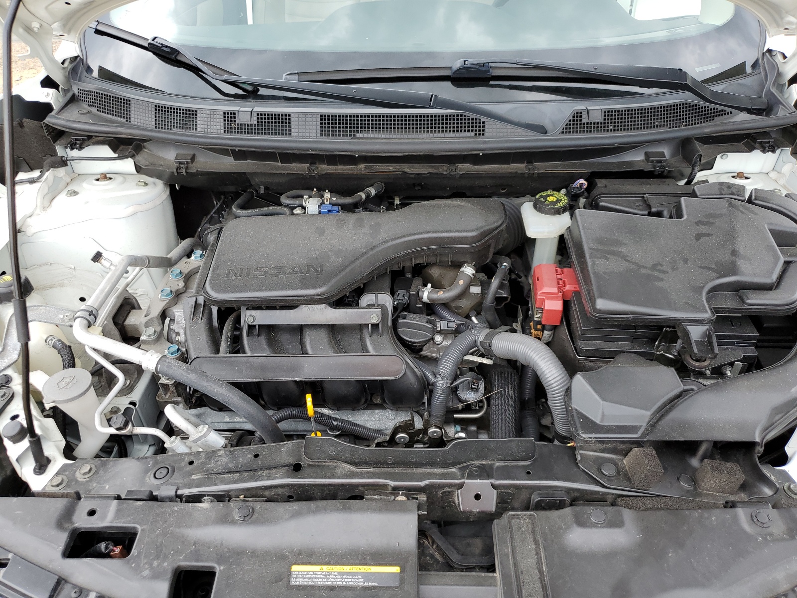 JN1BJ1CR2JW288532 2018 Nissan Rogue Sport S