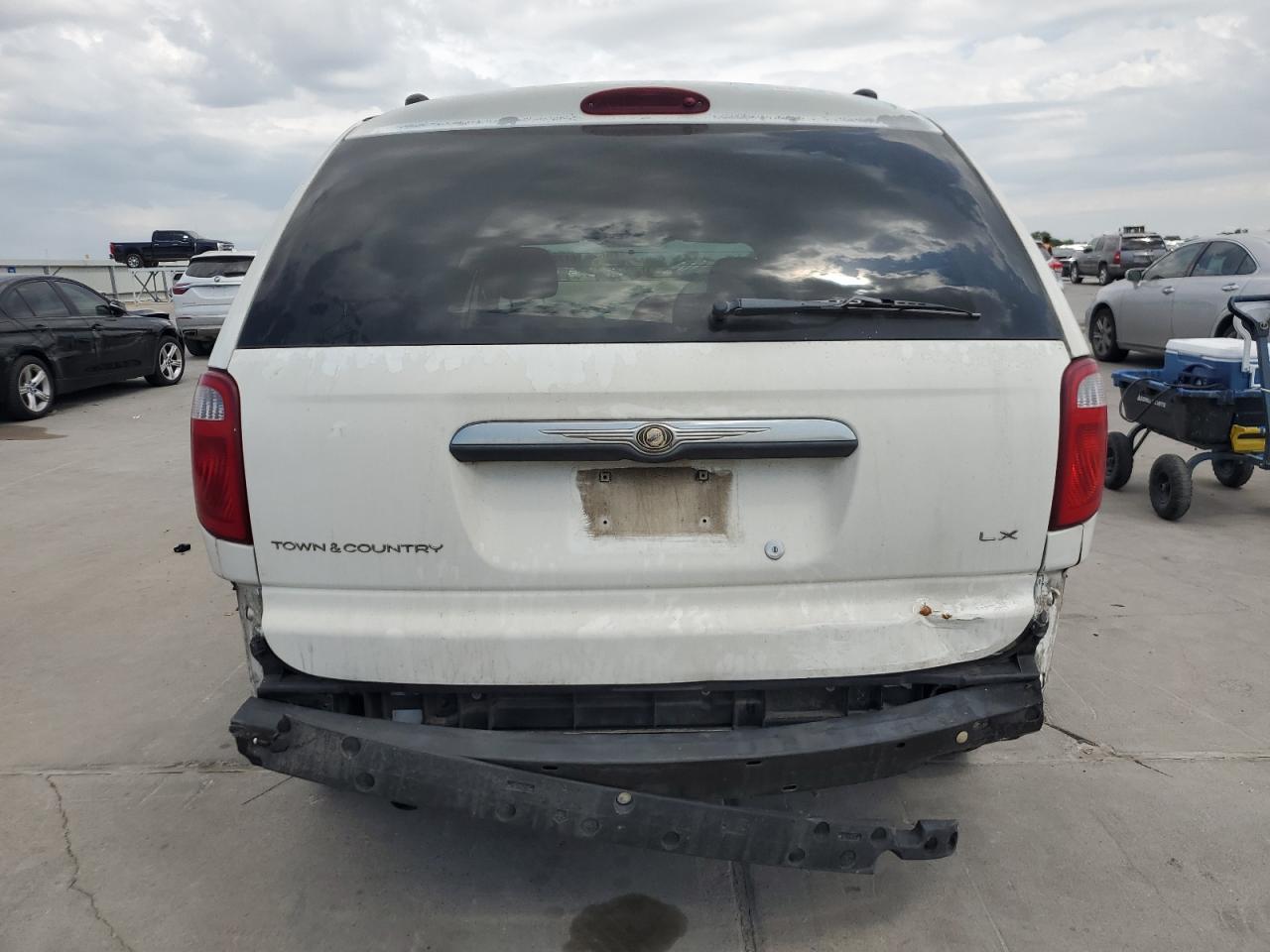 2005 Chrysler Town & Country Lx VIN: 2C4GP44R85R386383 Lot: 61727874
