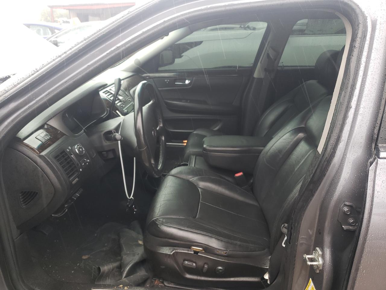 2008 Cadillac DTS - Image 7
