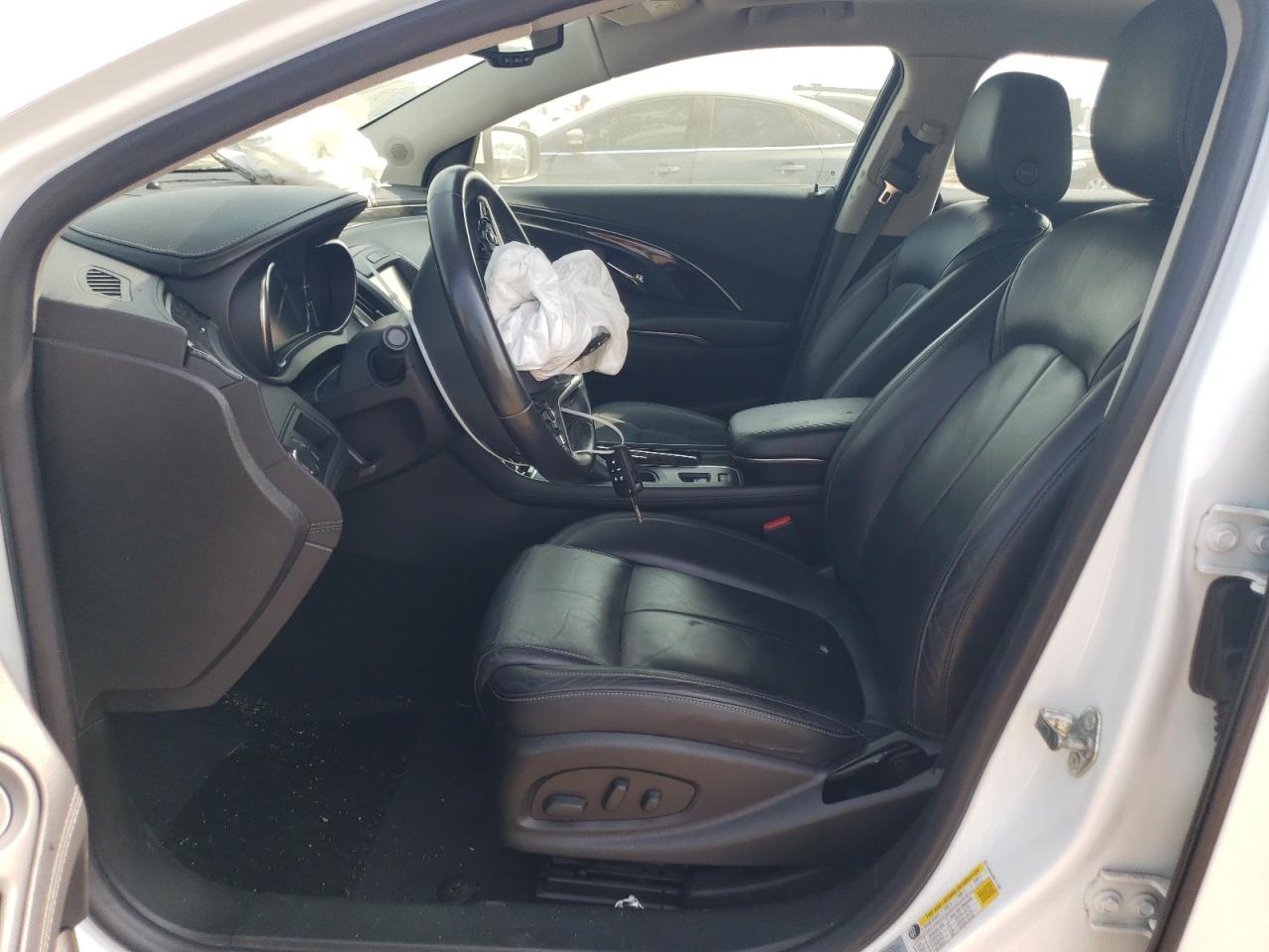 2016 Buick LaCrosse - Image 7