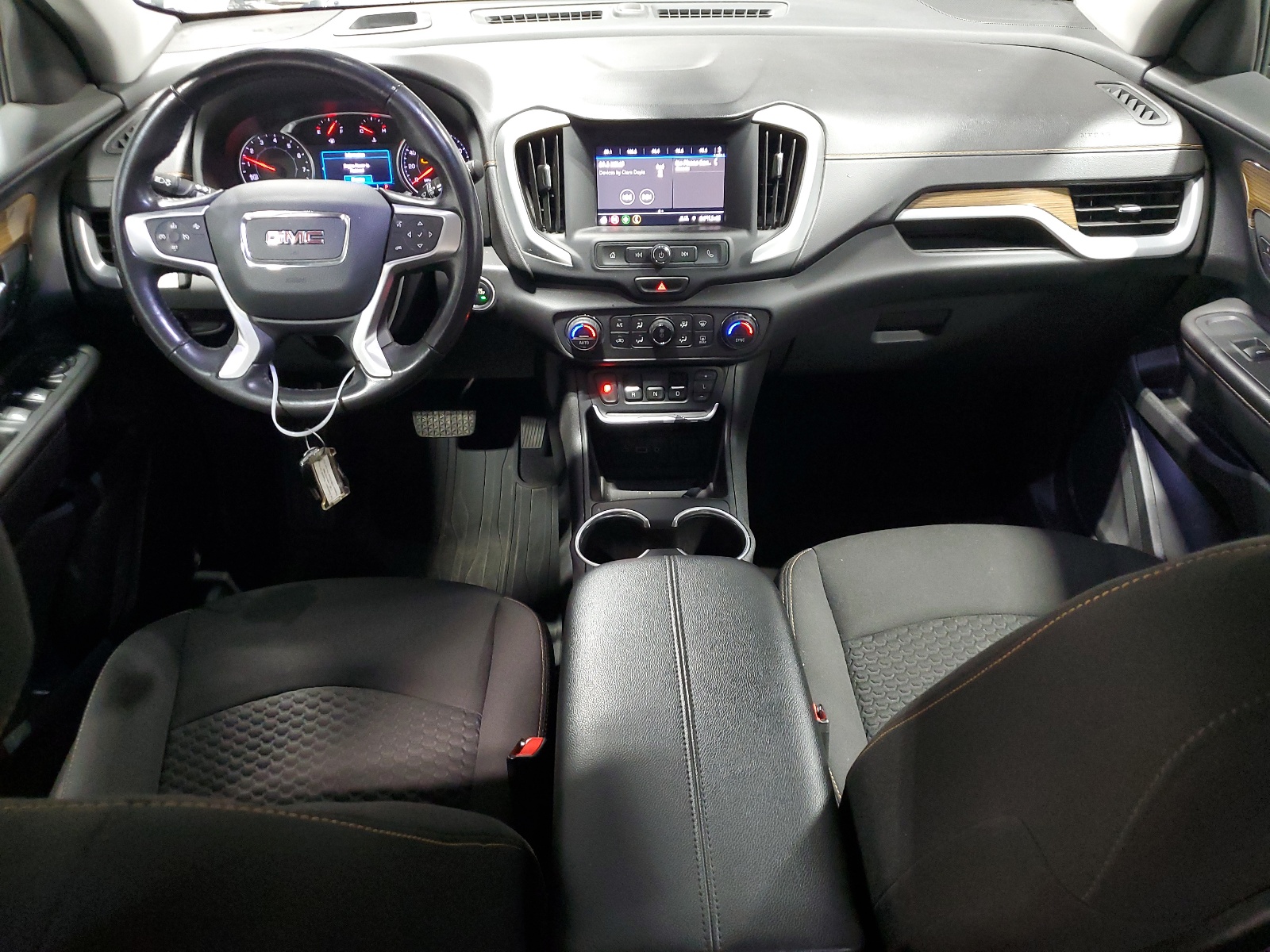 3GKALMEV8LL196367 2020 GMC Terrain Sle