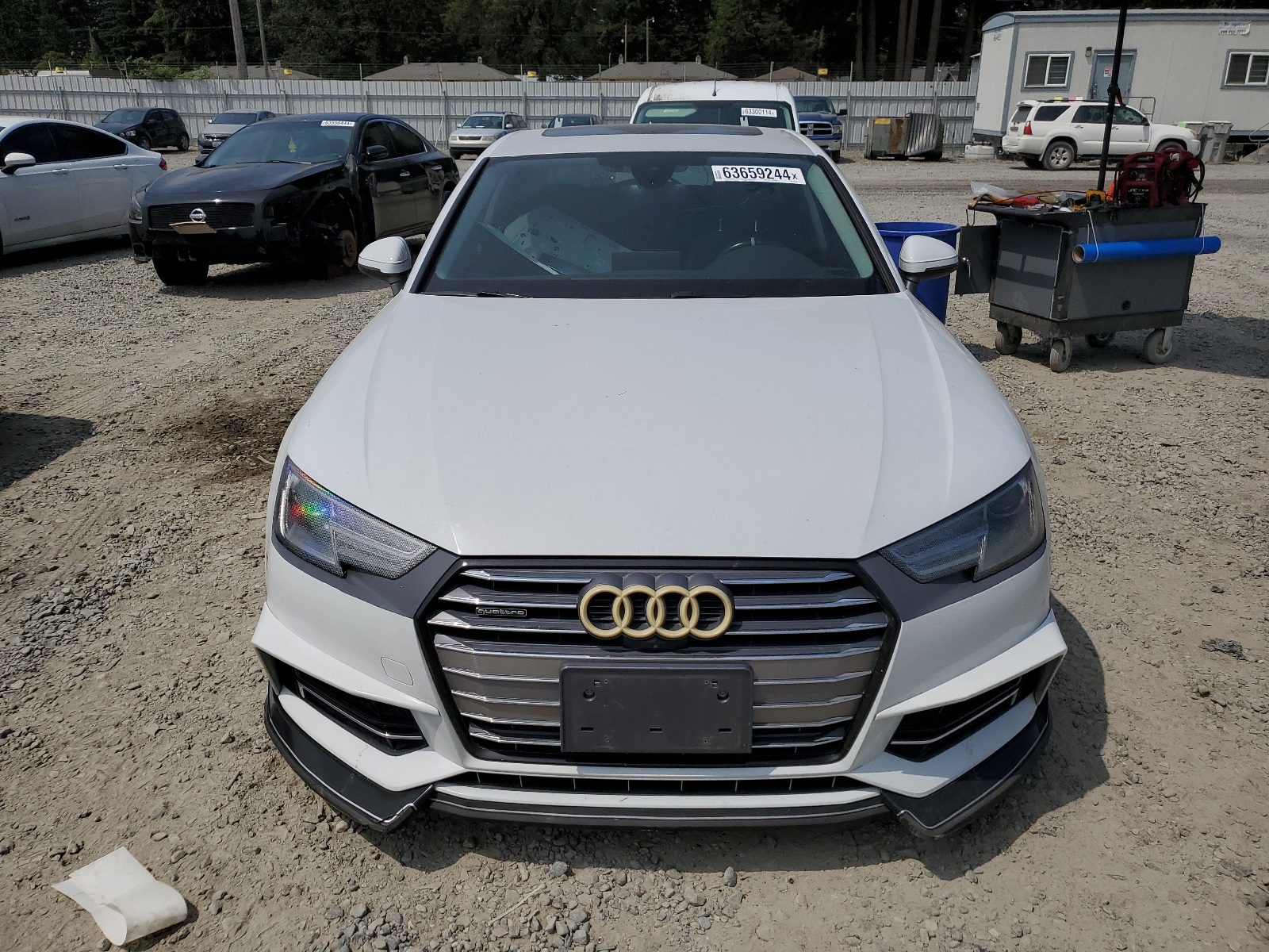 2017 Audi A4 Premium vin: WAUDNAF45HN041738