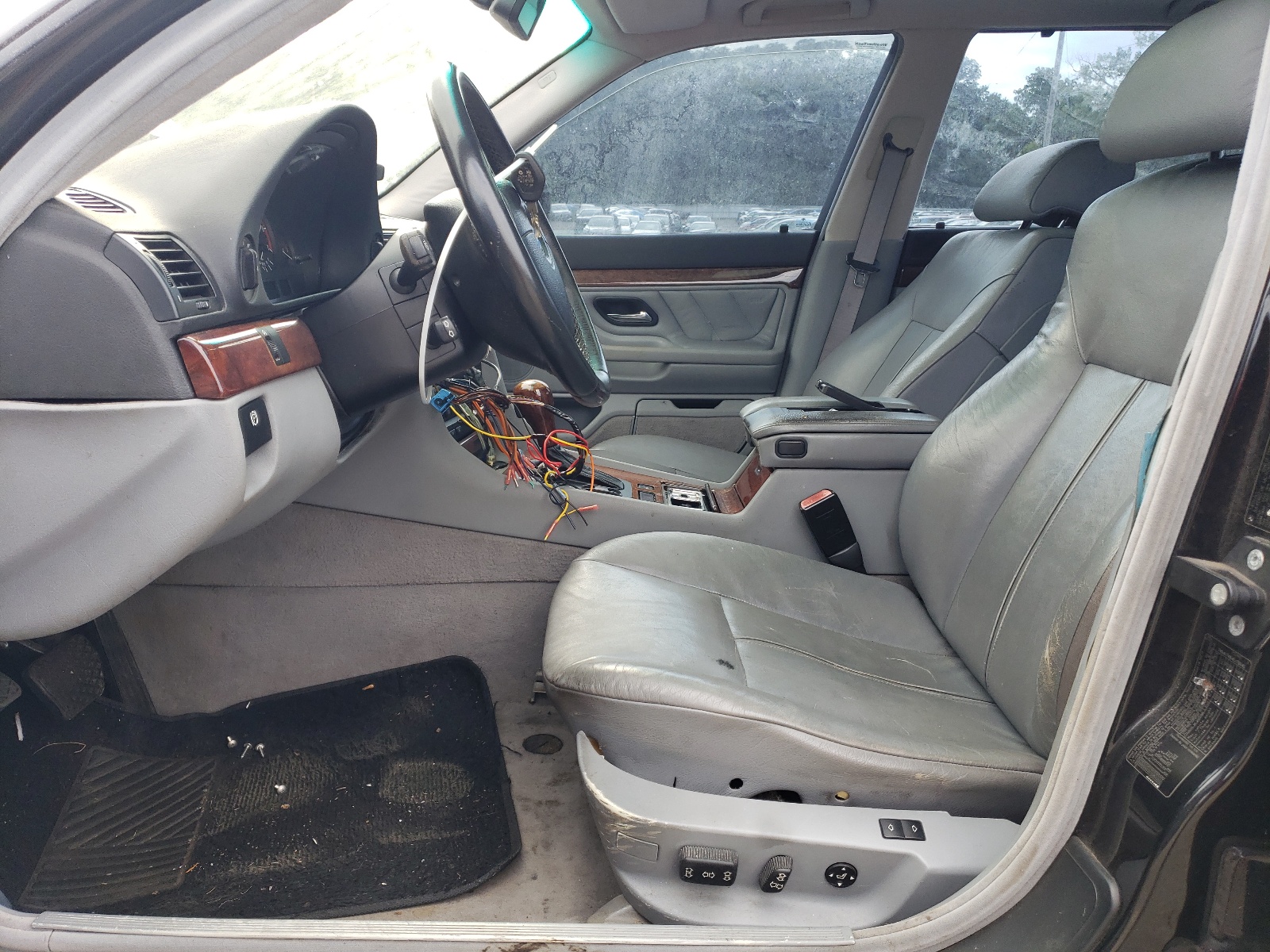 WBAGH834X1DP21535 2001 BMW 740 Il