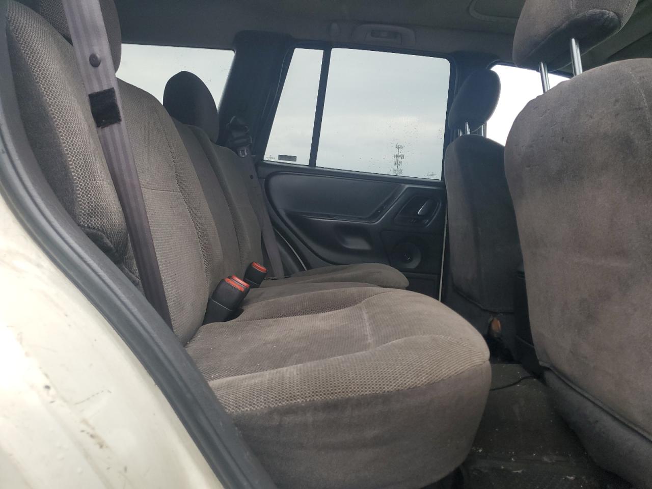 2000 Jeep Grand Cherokee Laredo VIN: 1J4GW48S3YC214253 Lot: 65067204