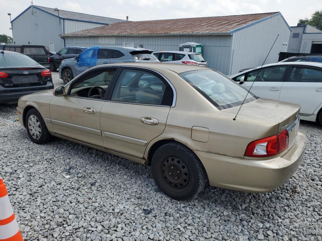 2003 Kia Optima Lx VIN: KNAGD126335219114 Lot: 64848324
