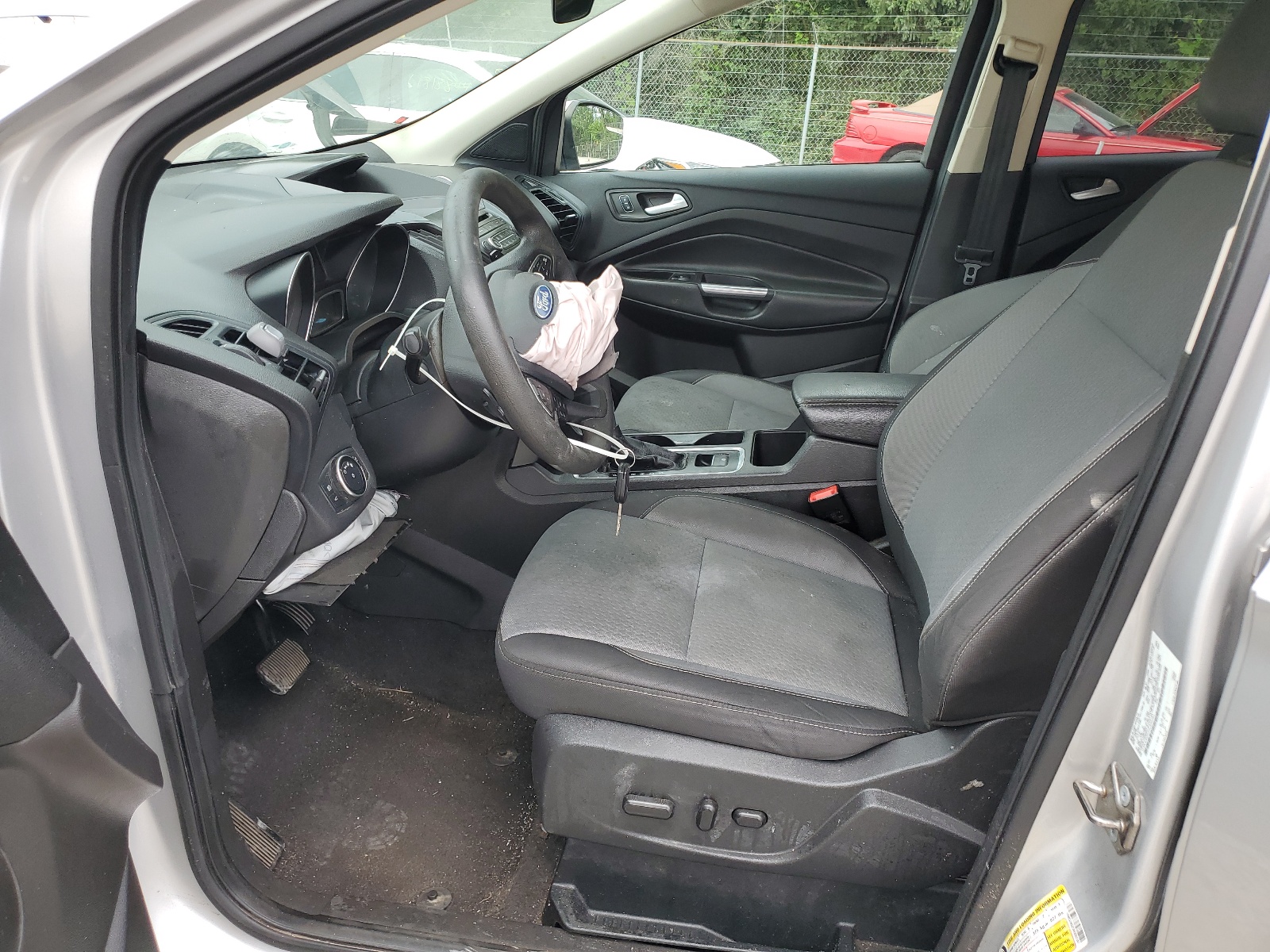 1FMCU9GD3HUE82381 2017 Ford Escape Se